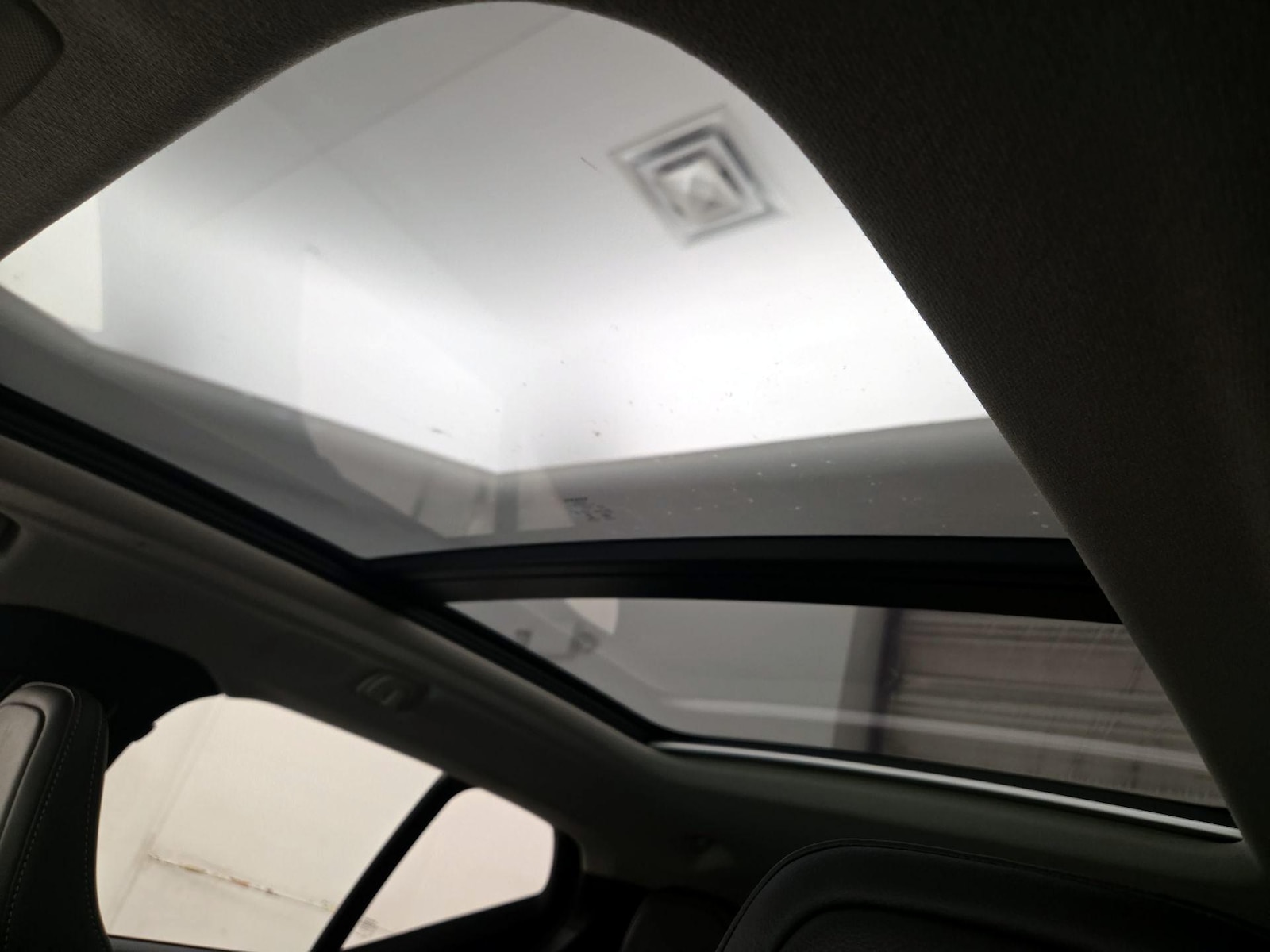 Panoramic Sunroof