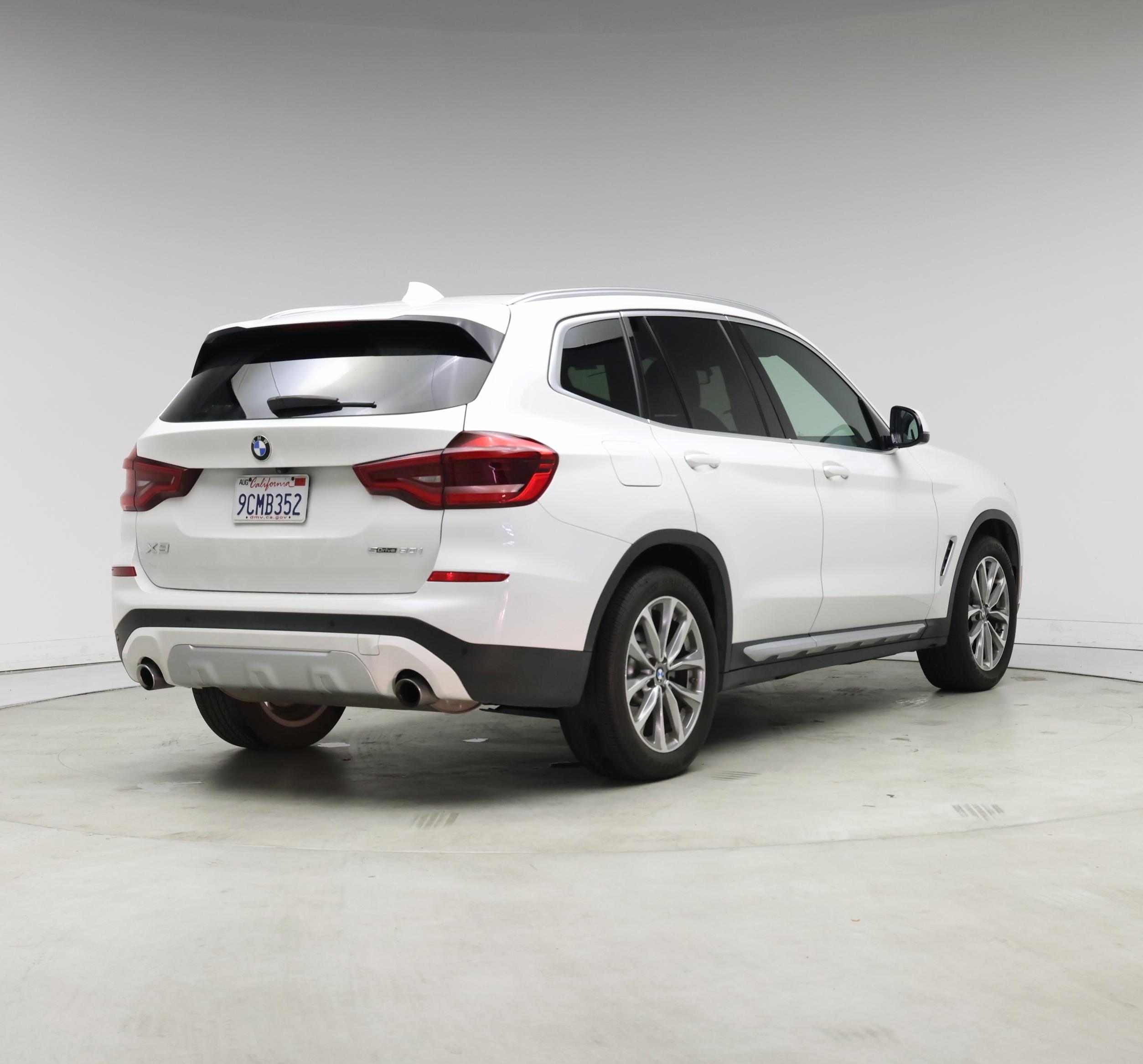 Thumbnail: 2019 BMW X3 - 8