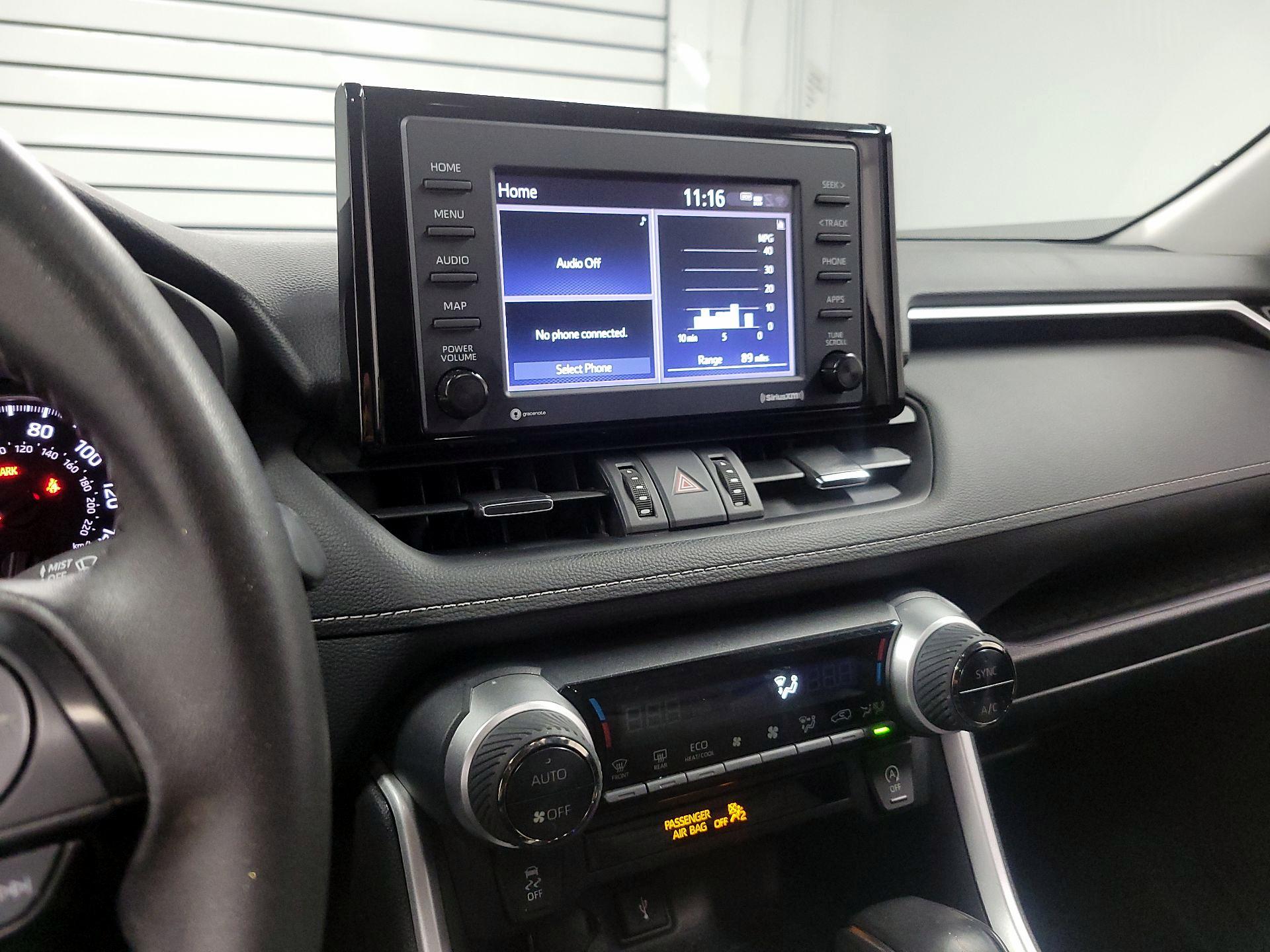 Thumbnail: 2022 Toyota RAV4 - 14