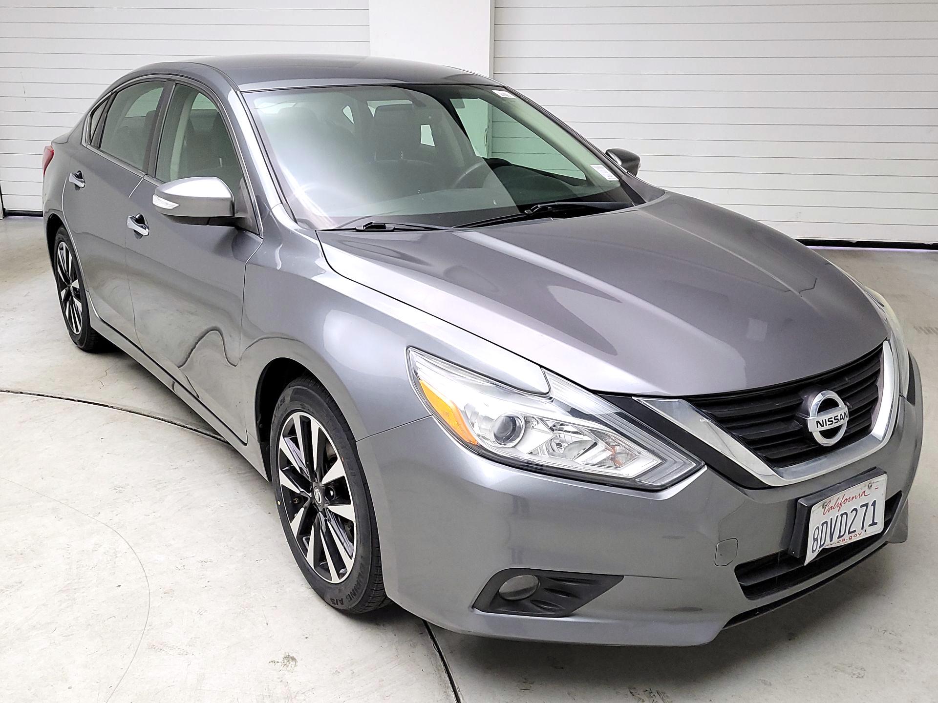Thumbnail: 2018 Nissan Altima - 1