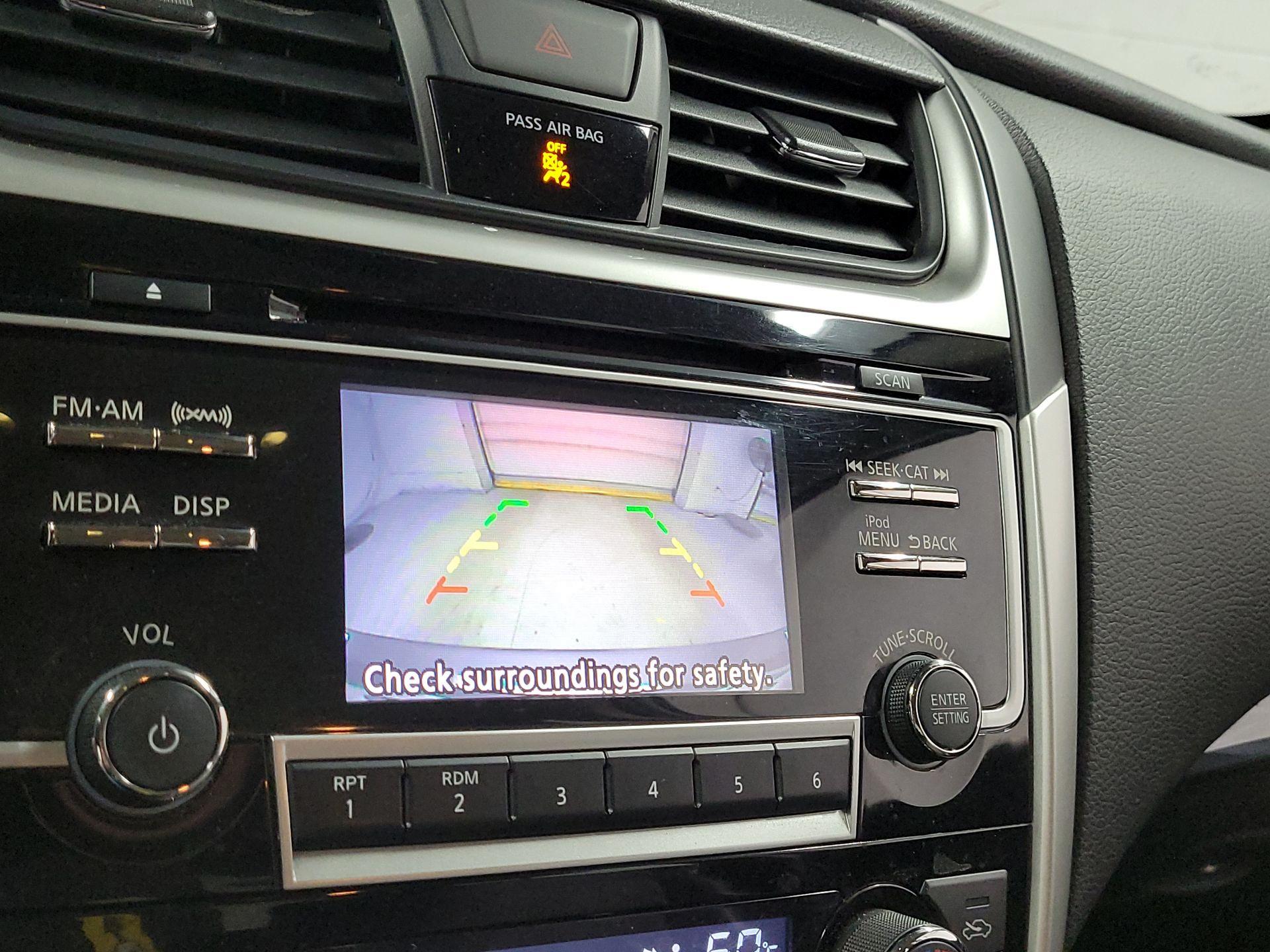 Thumbnail: 2018 Nissan Altima - 12