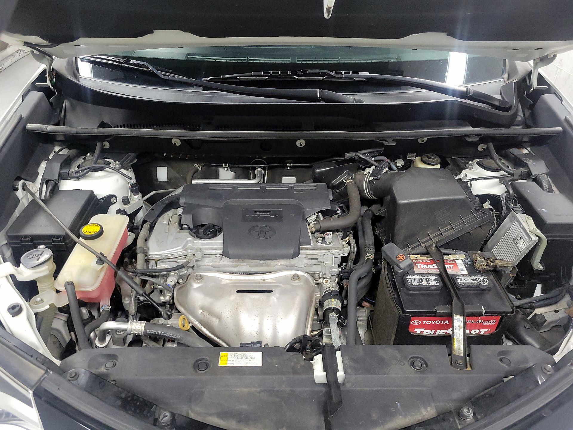 Thumbnail: 2016 Toyota RAV4 - 19