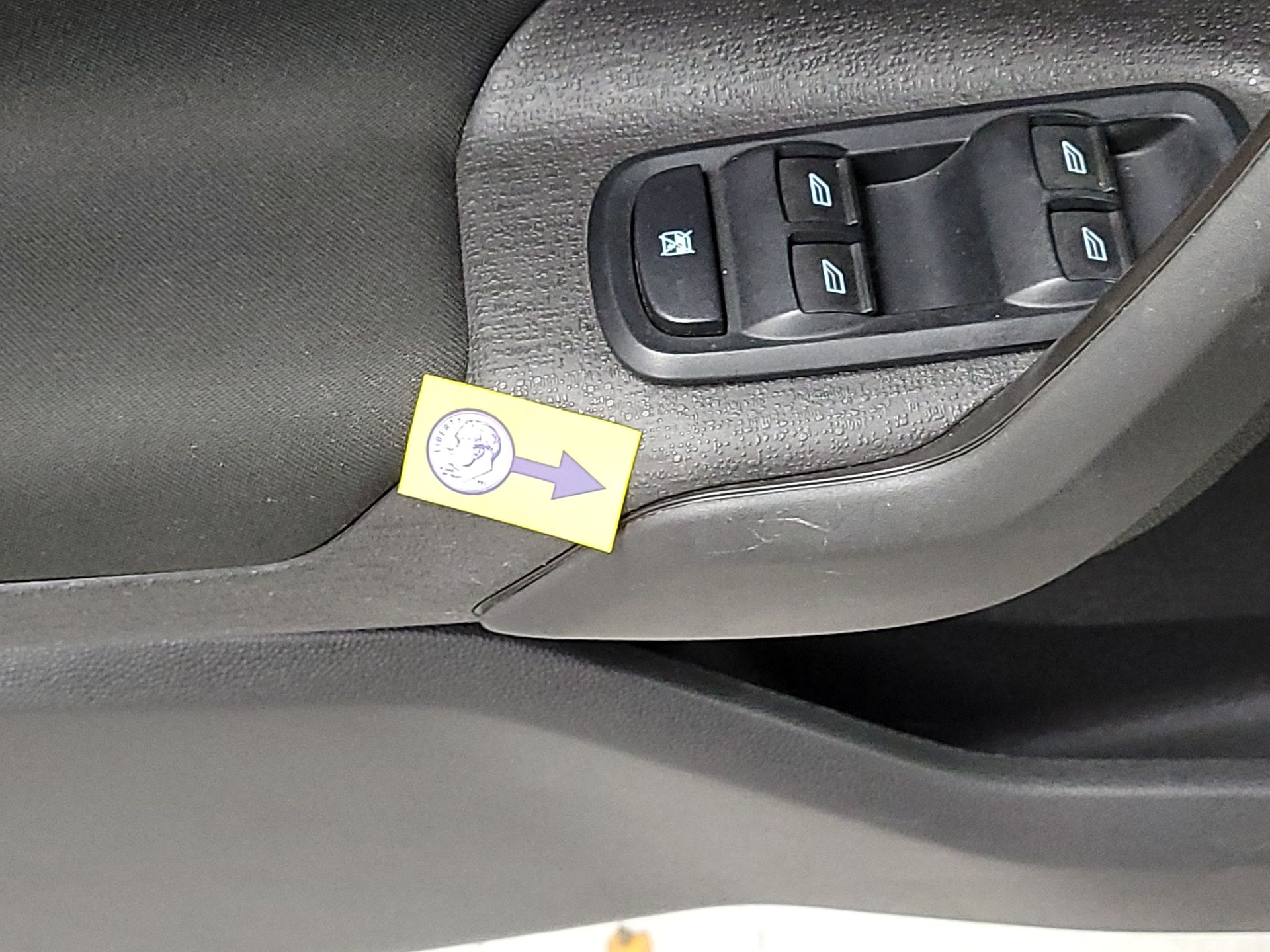 Thumbnail: 2016 Ford Fiesta - 18