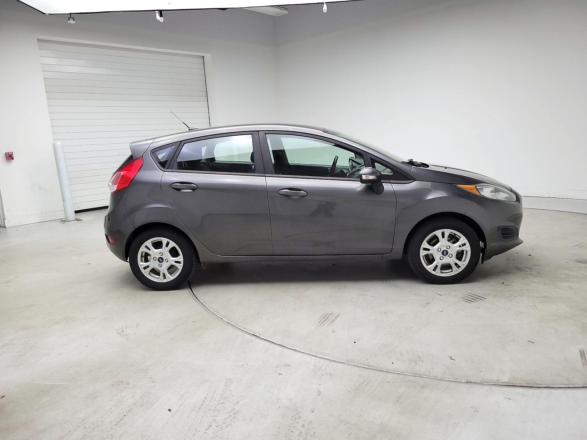 Thumbnail: 2016 Ford Fiesta - 4