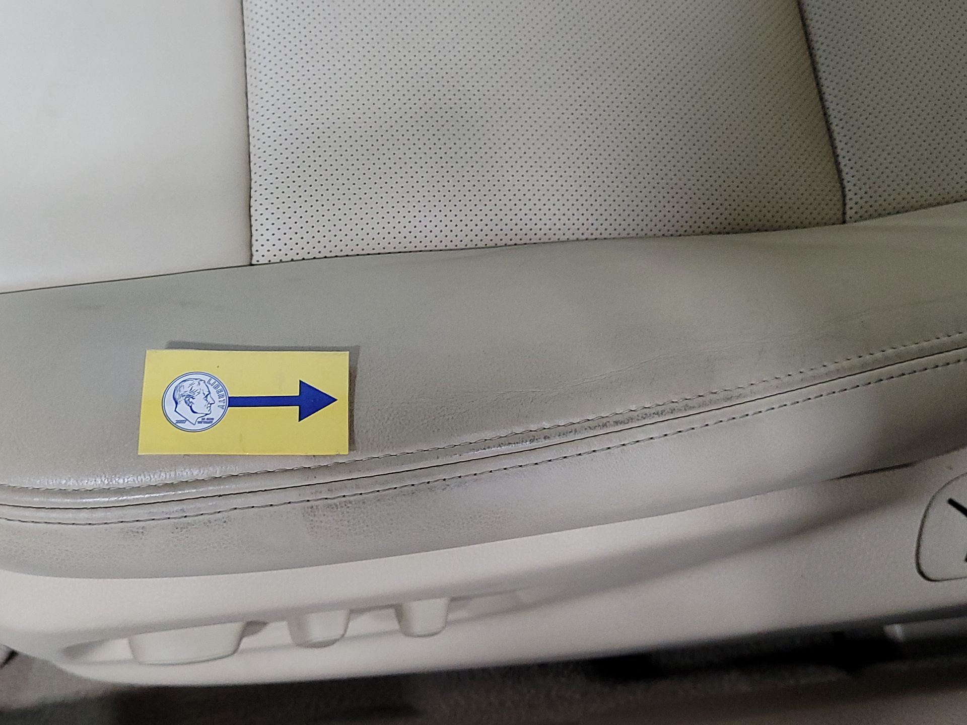 Thumbnail: 2015 Cadillac CTS - 19