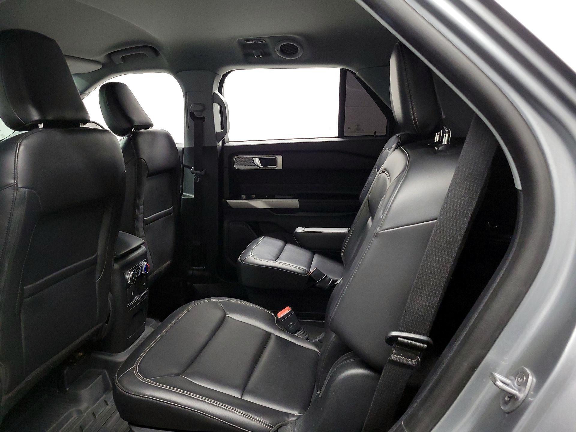 Thumbnail: 2022 Ford Explorer - 15