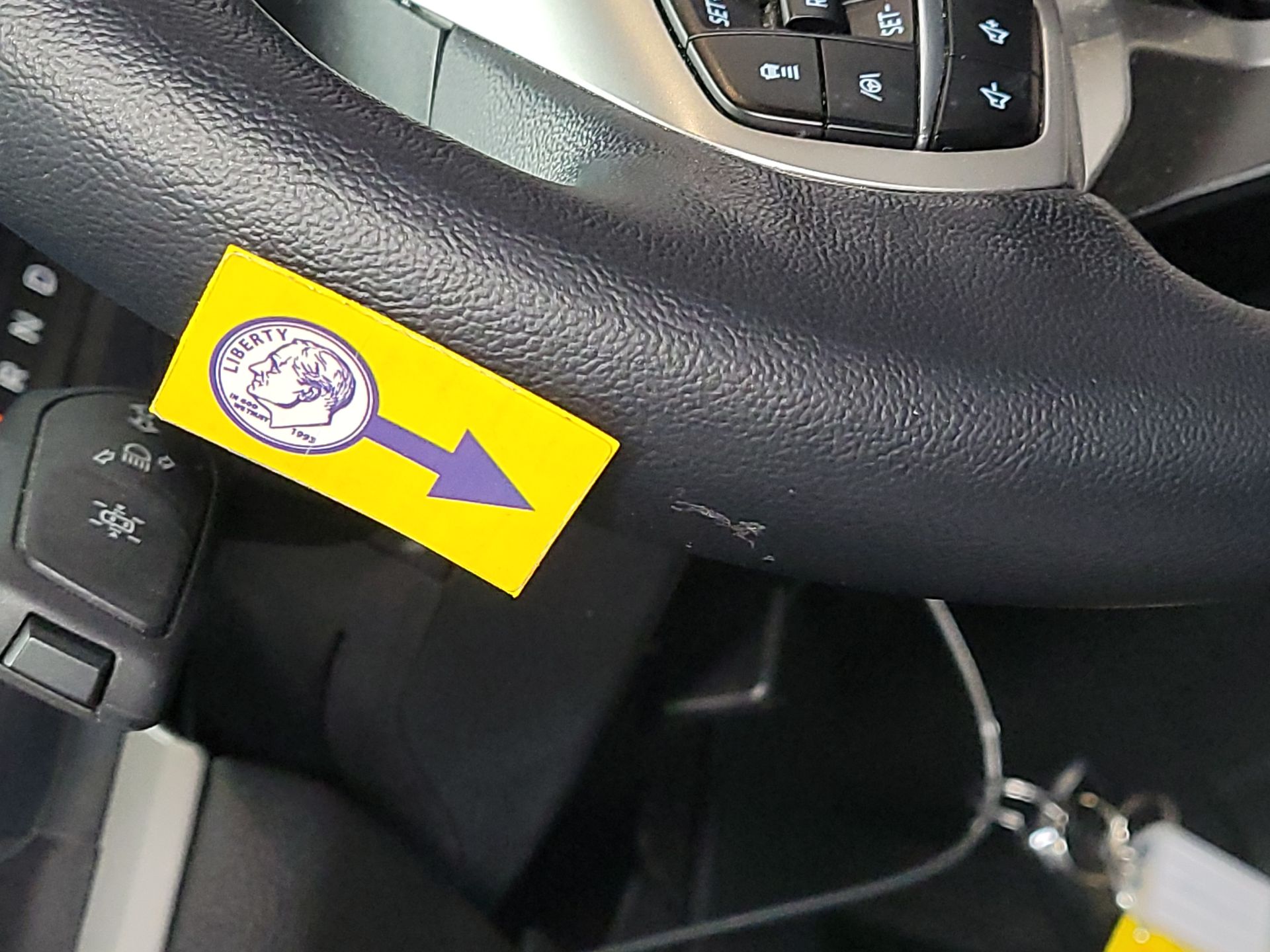 Thumbnail: 2022 Ford Explorer - 19