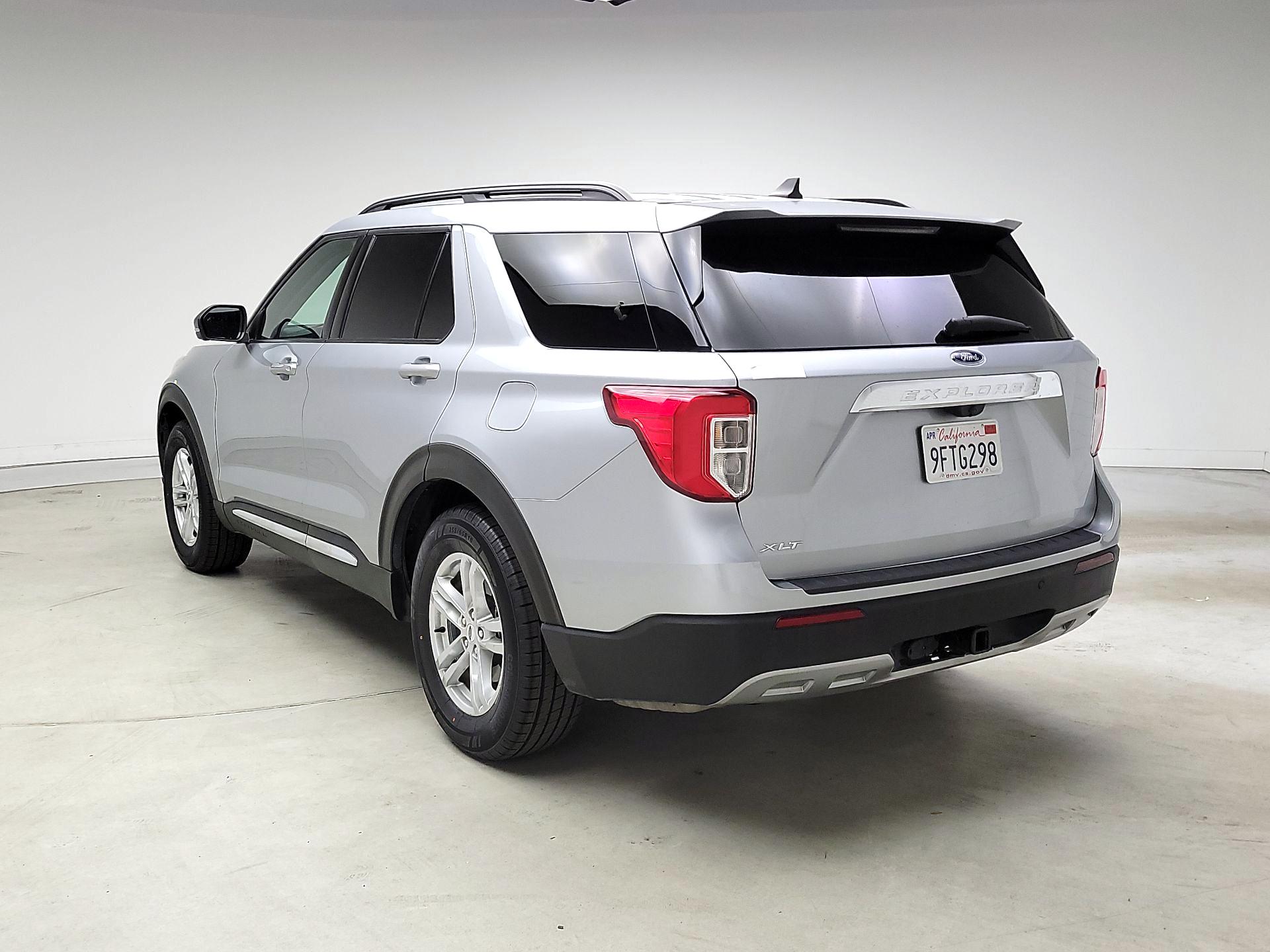 Thumbnail: 2022 Ford Explorer - 7