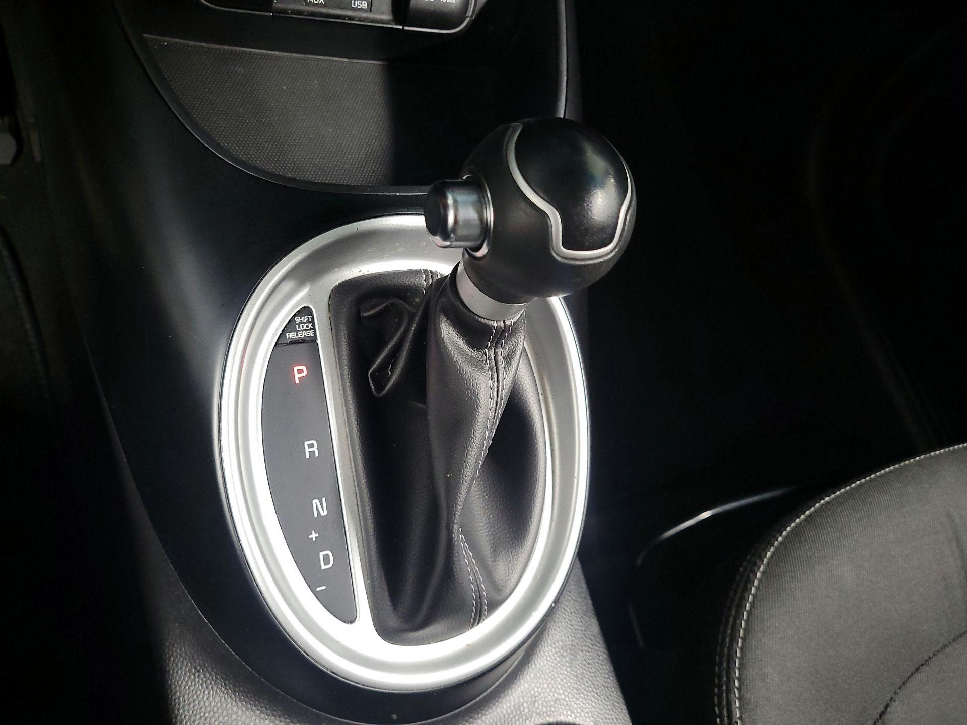 Thumbnail: 2019 Kia Soul - 16