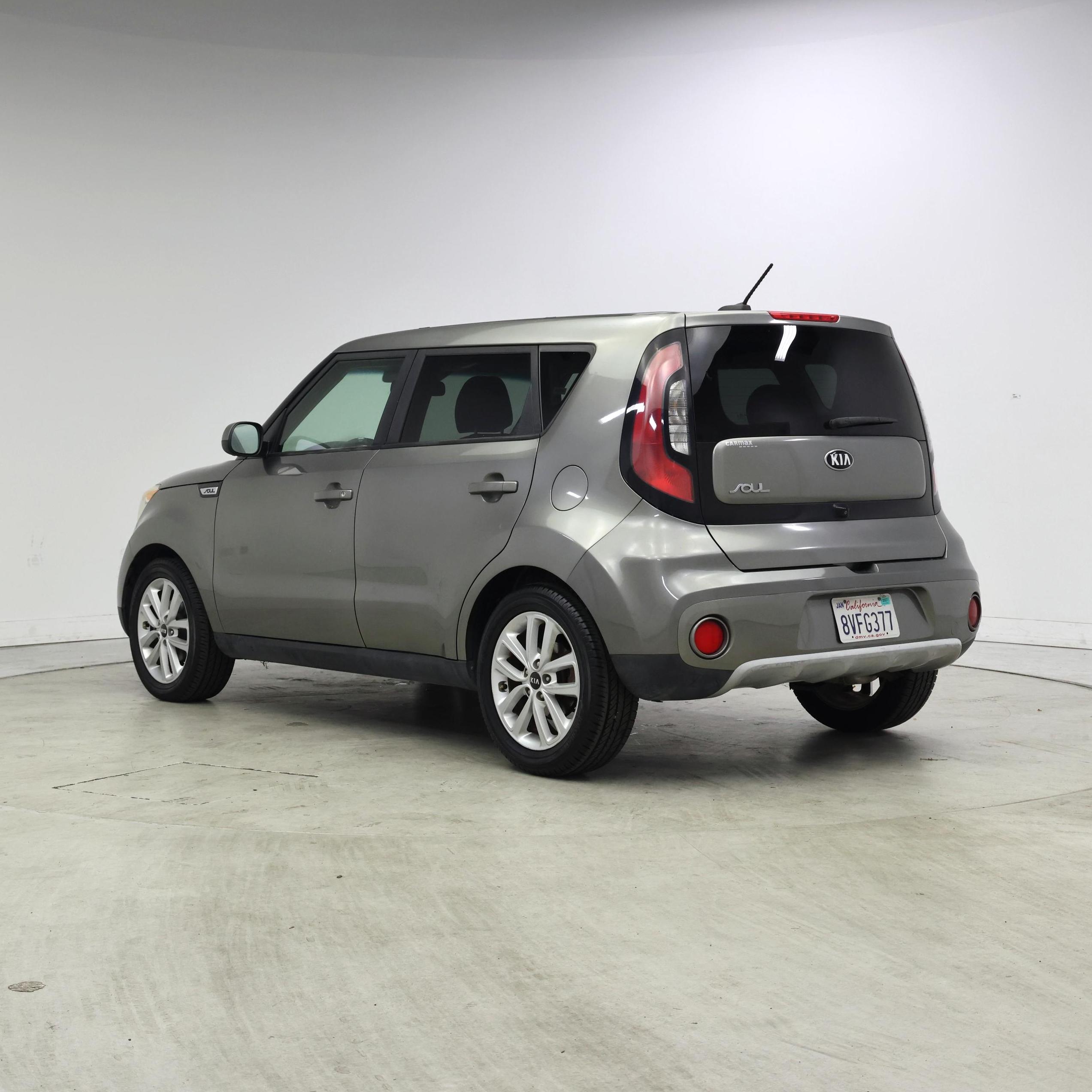 Thumbnail: 2019 Kia Soul - 2