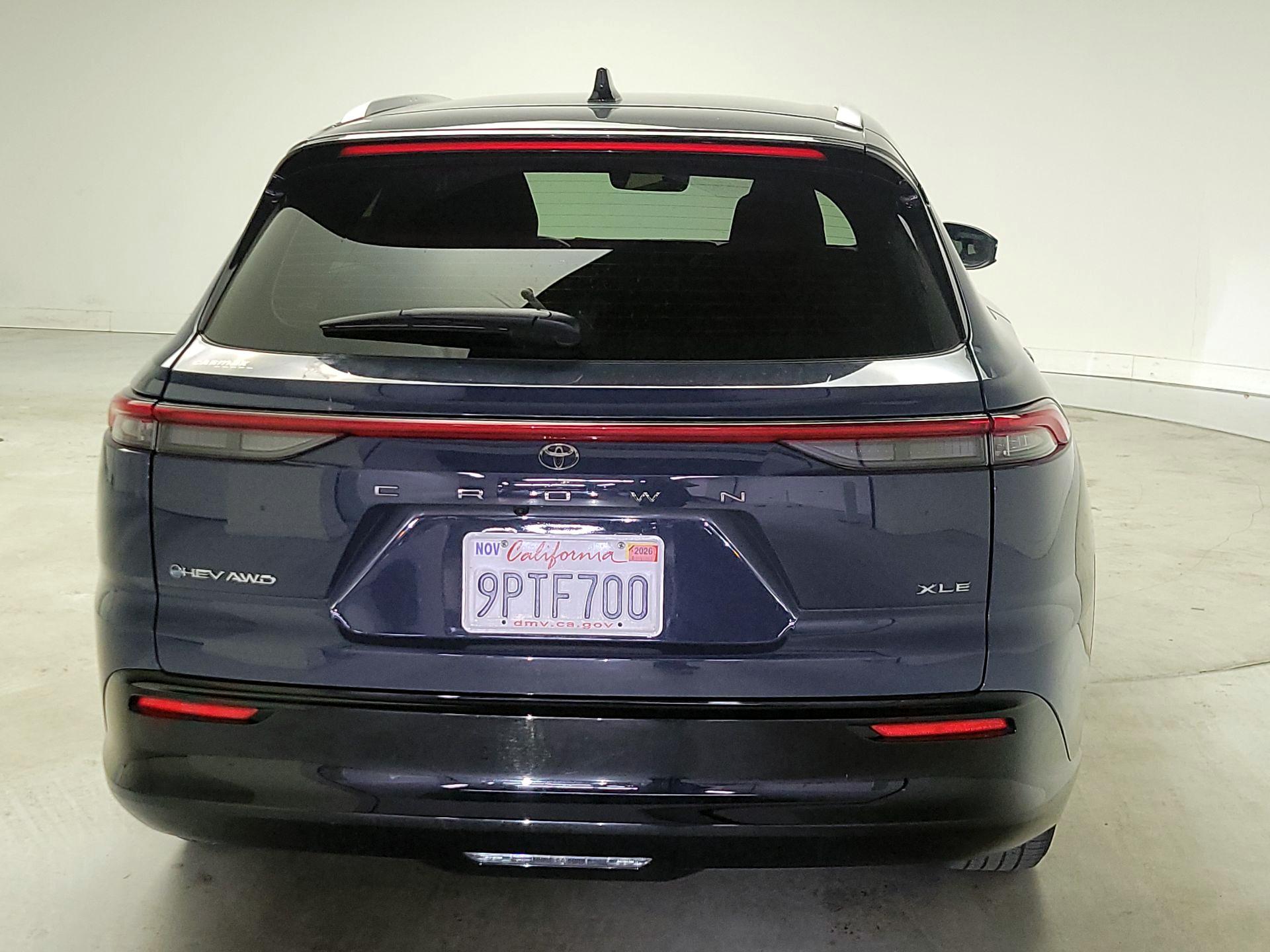 Thumbnail: 2025 Toyota Crown Signia - 6