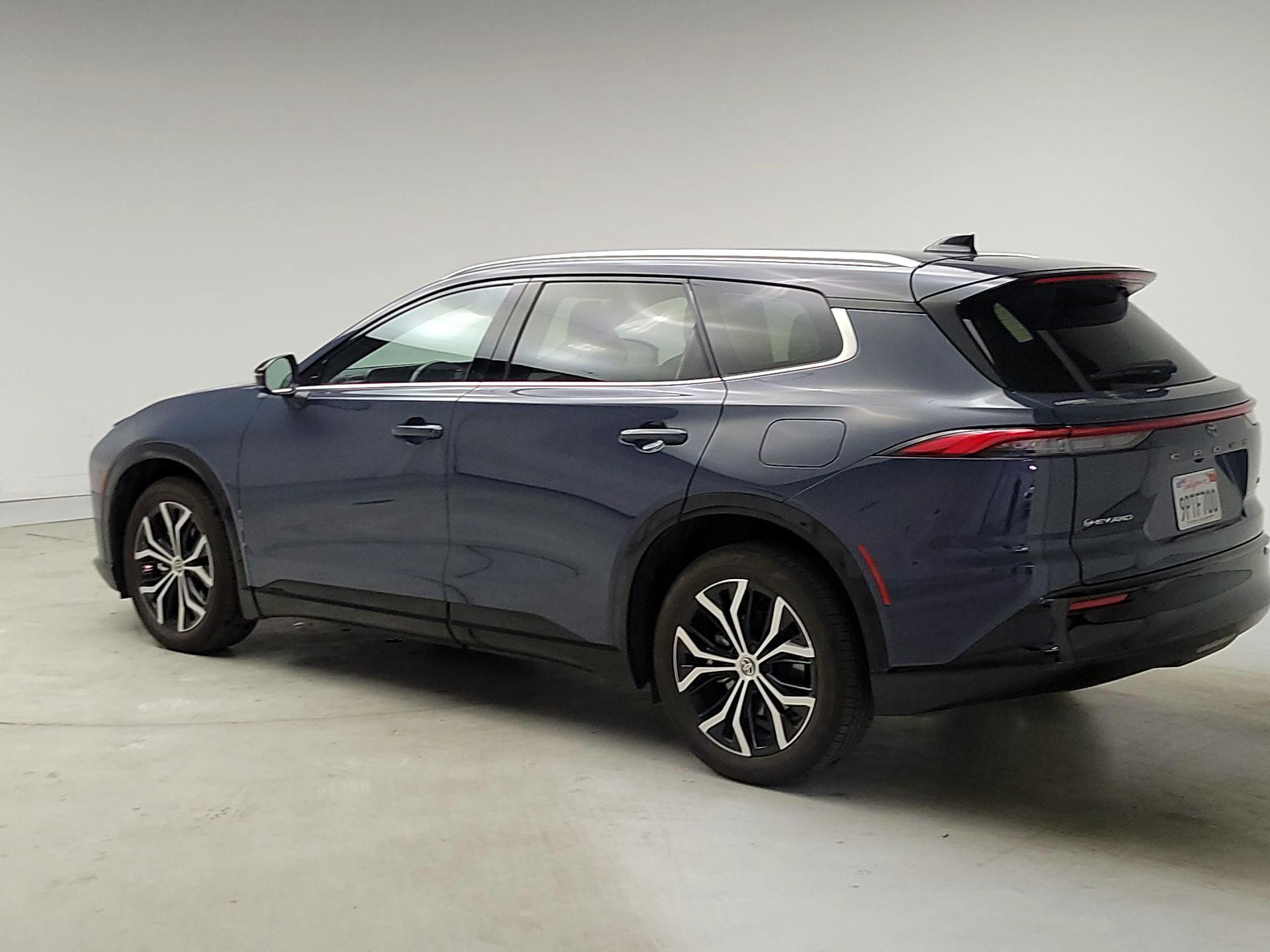 Thumbnail: 2025 Toyota Crown Signia - 7