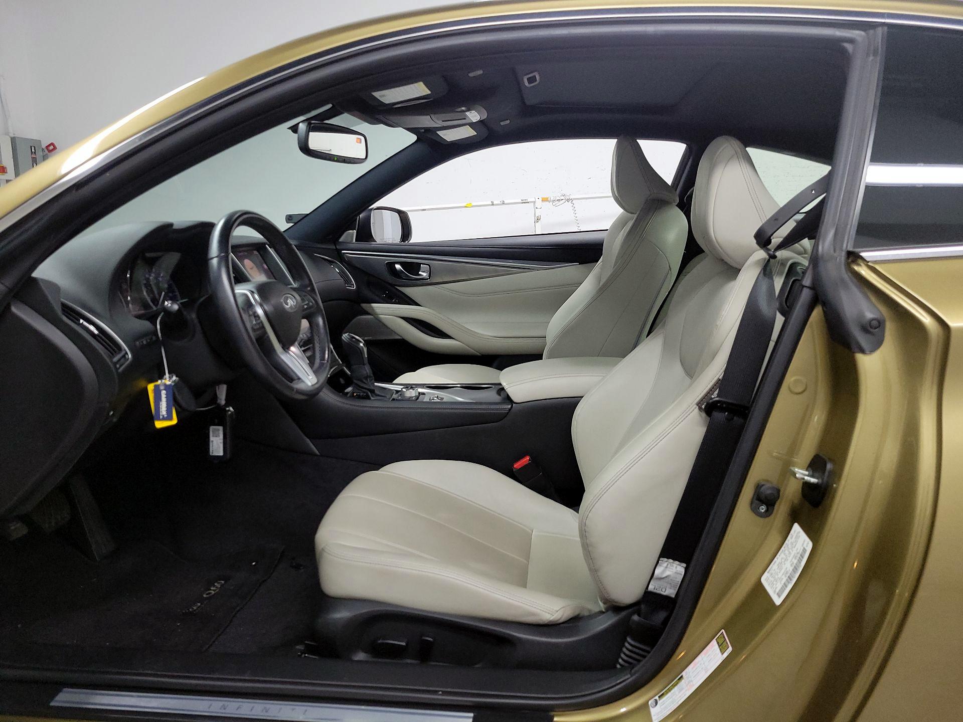 Thumbnail: 2018 INFINITI Q60 - 9