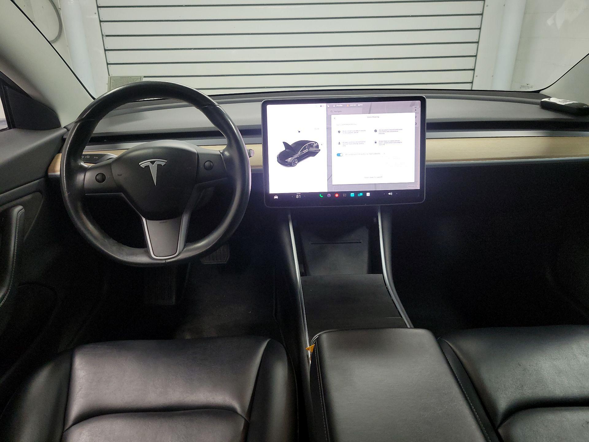 Thumbnail: 2019 Tesla Model 3 - 8