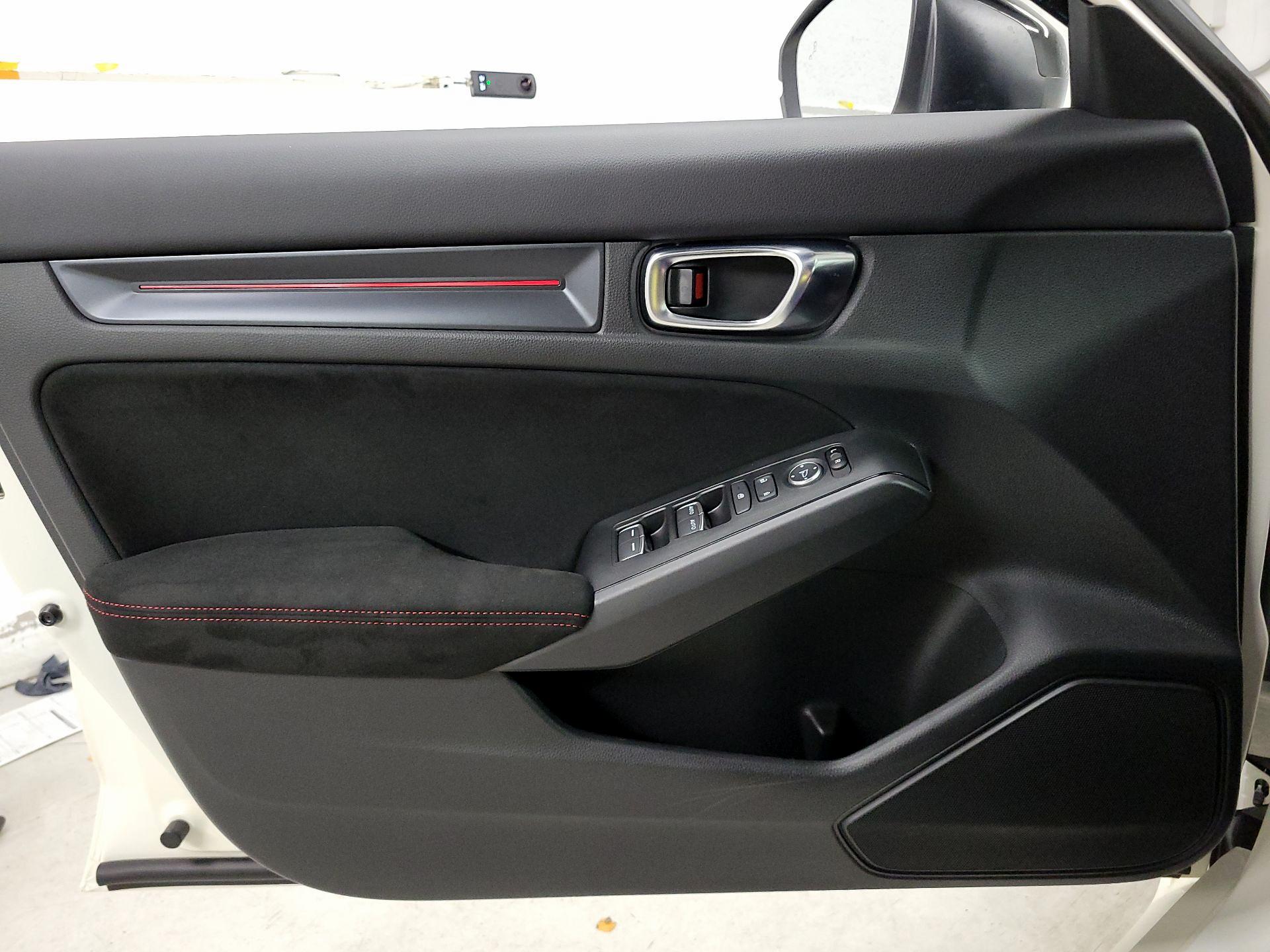 Thumbnail: 2025 Honda Civic - 10