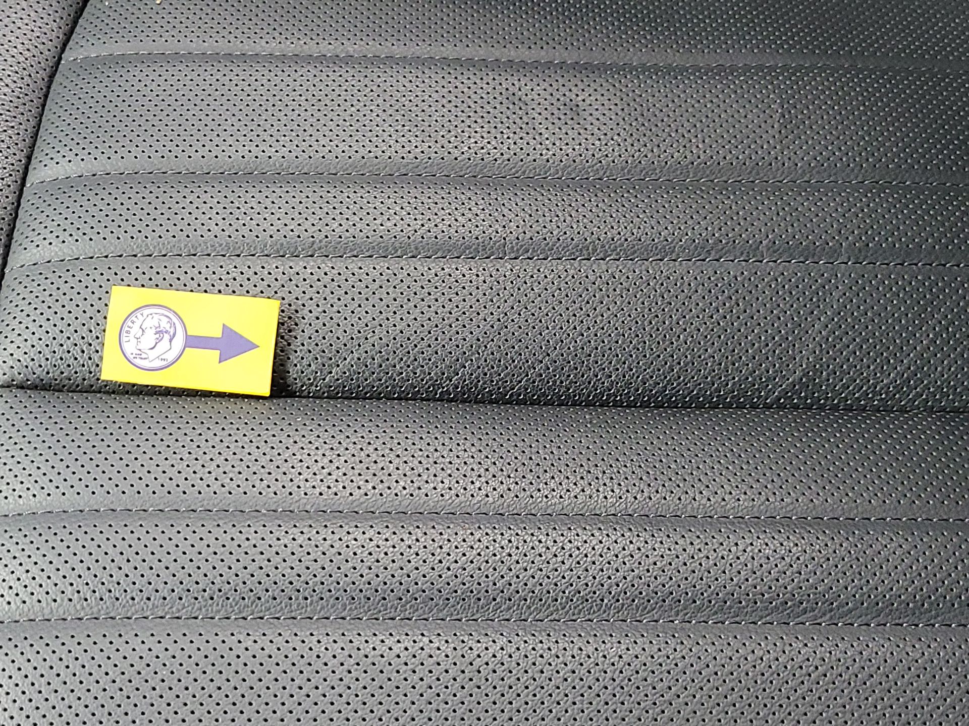 Thumbnail: 2022 Audi e-tron - 20