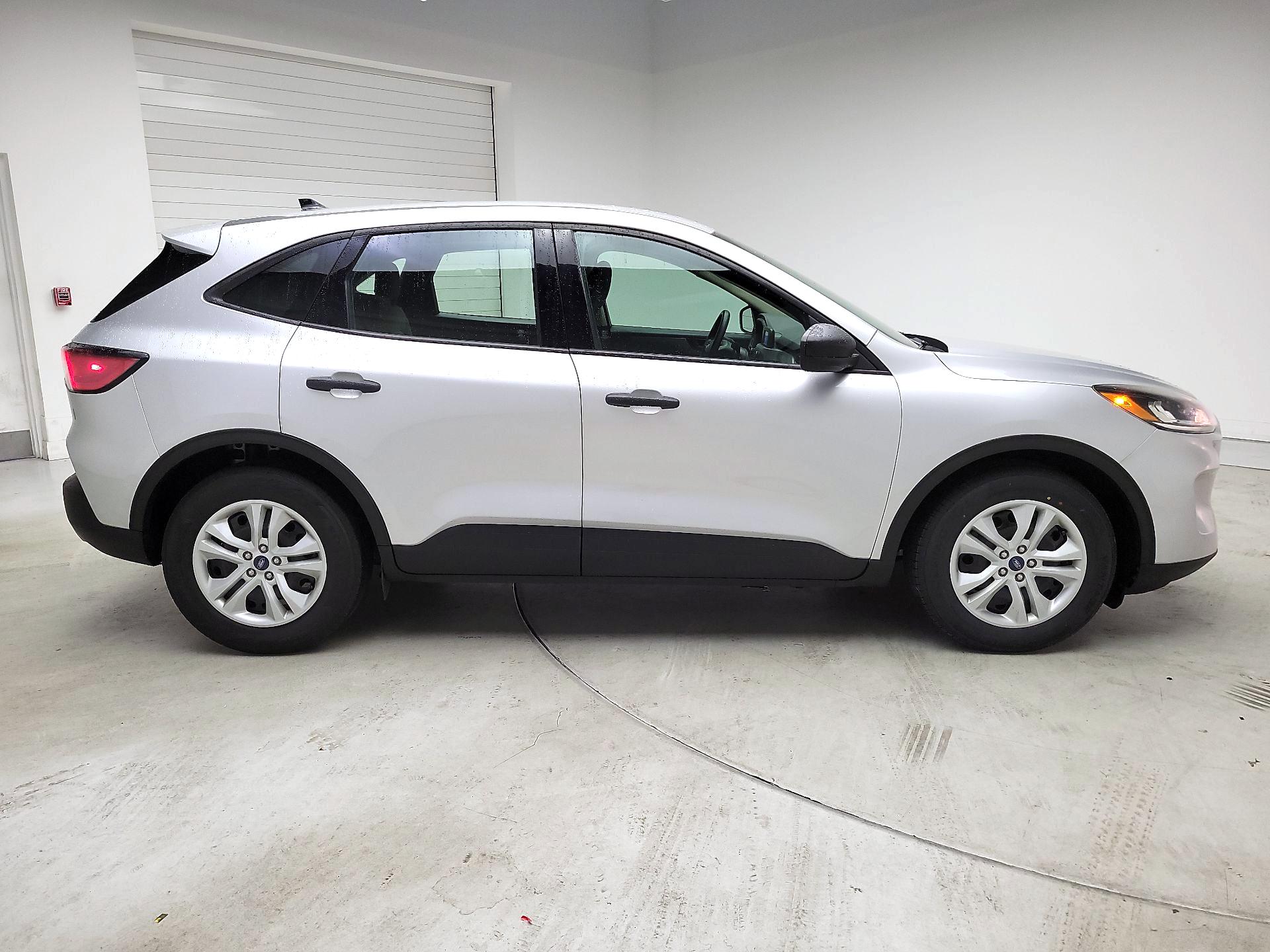 Thumbnail: 2020 Ford Escape - 4