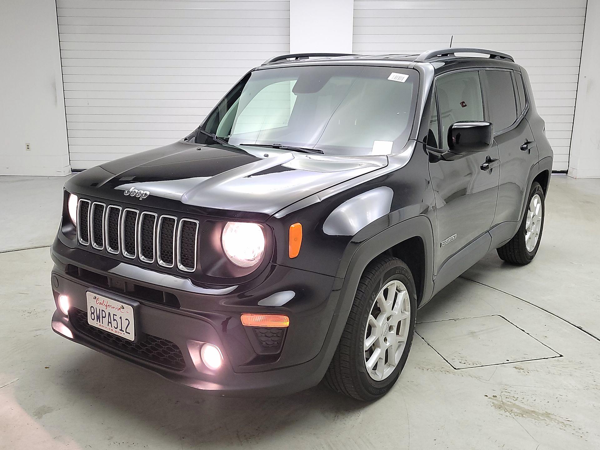 Thumbnail: 2020 Jeep Renegade - 3