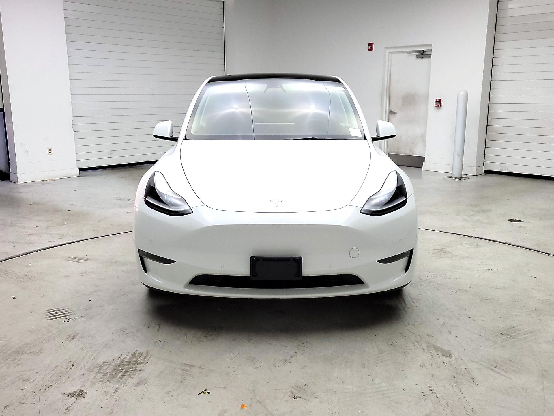 Thumbnail: 2022 Tesla Model Y - 2