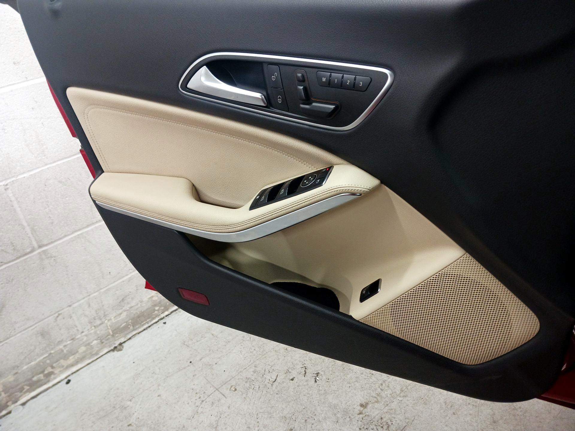 Thumbnail: 2016 Mercedes-Benz CLA - 10