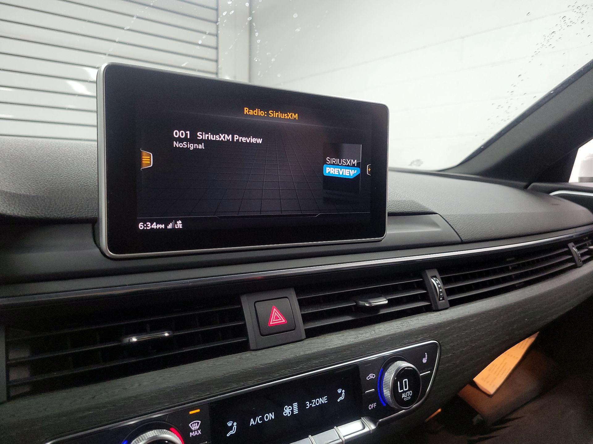 Thumbnail: 2019 Audi A4 - 10