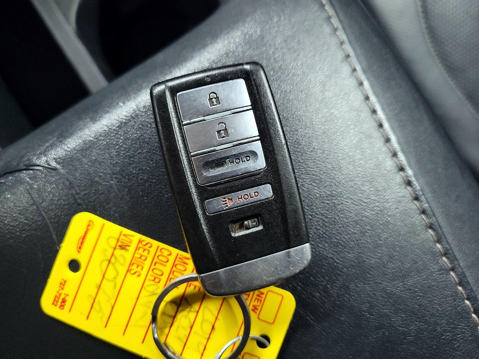 Thumbnail: 2019 Acura RDX - 18