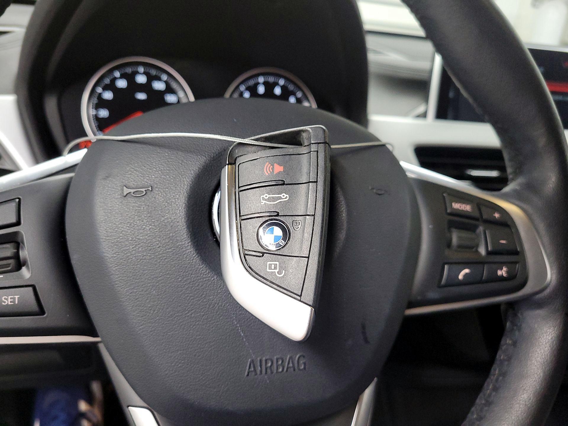 Thumbnail: 2020 BMW X1 - 18