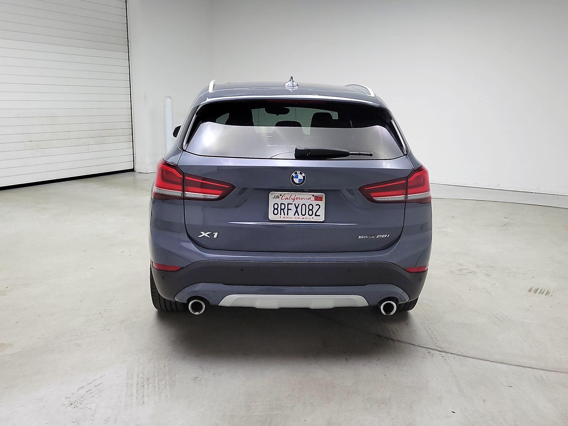 Thumbnail: 2020 BMW X1 - 6