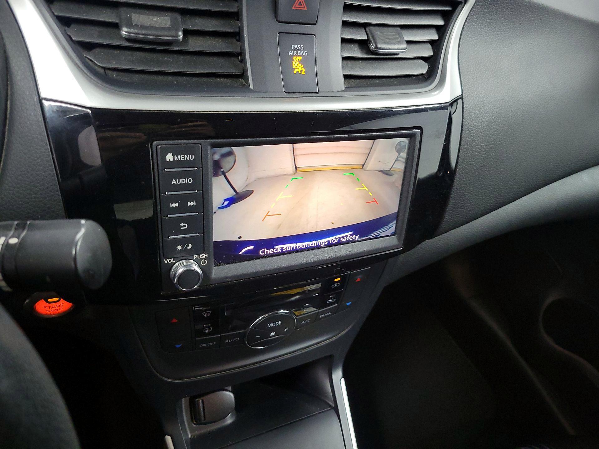 Thumbnail: 2019 Nissan Sentra - 14