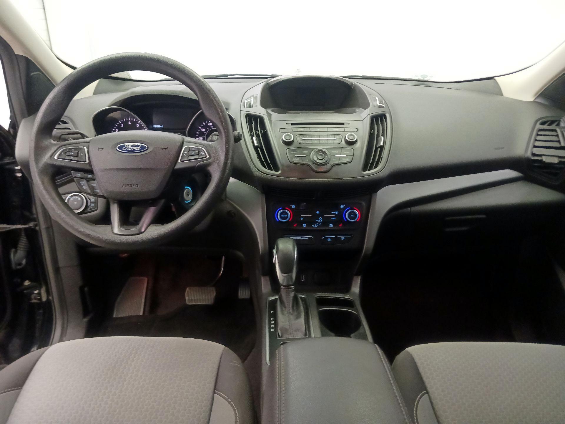 Thumbnail: 2018 Ford Escape - 8