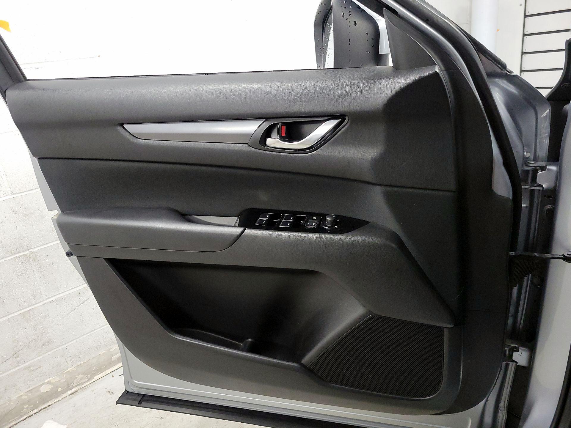 Thumbnail: 2018 Mazda CX-5 - 10