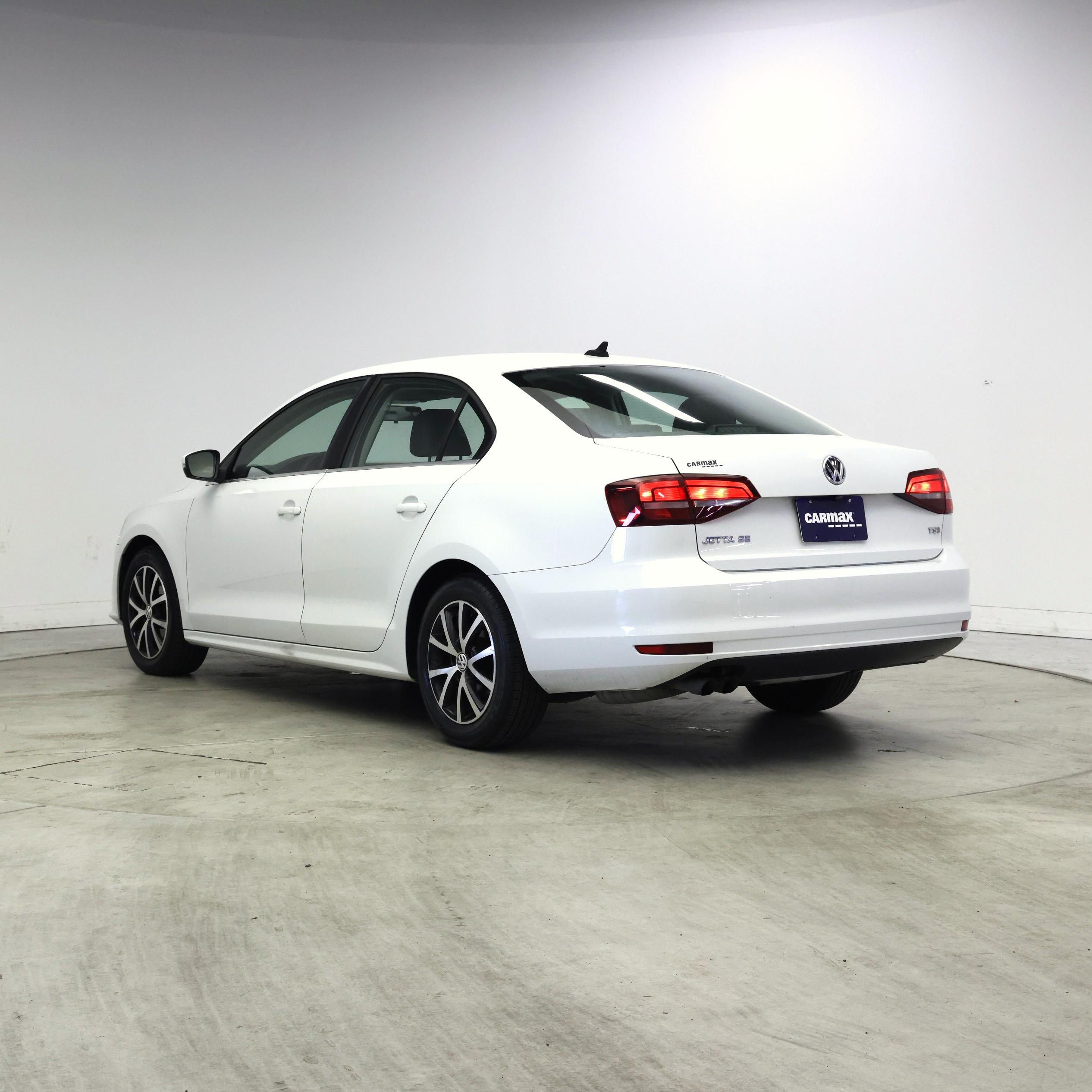 Thumbnail: 2017 Volkswagen Jetta - 2