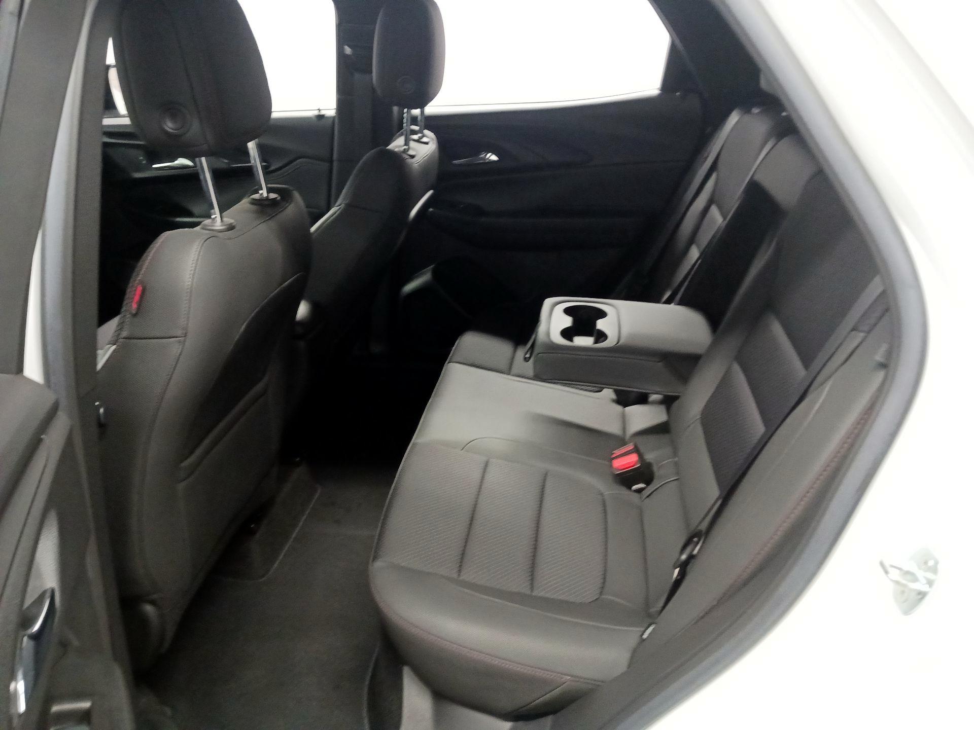 Thumbnail: 2023 Chevrolet TrailBlazer - 15