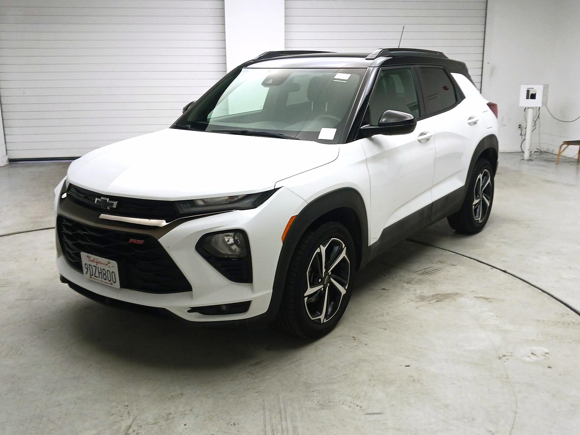 Thumbnail: 2023 Chevrolet TrailBlazer - 3