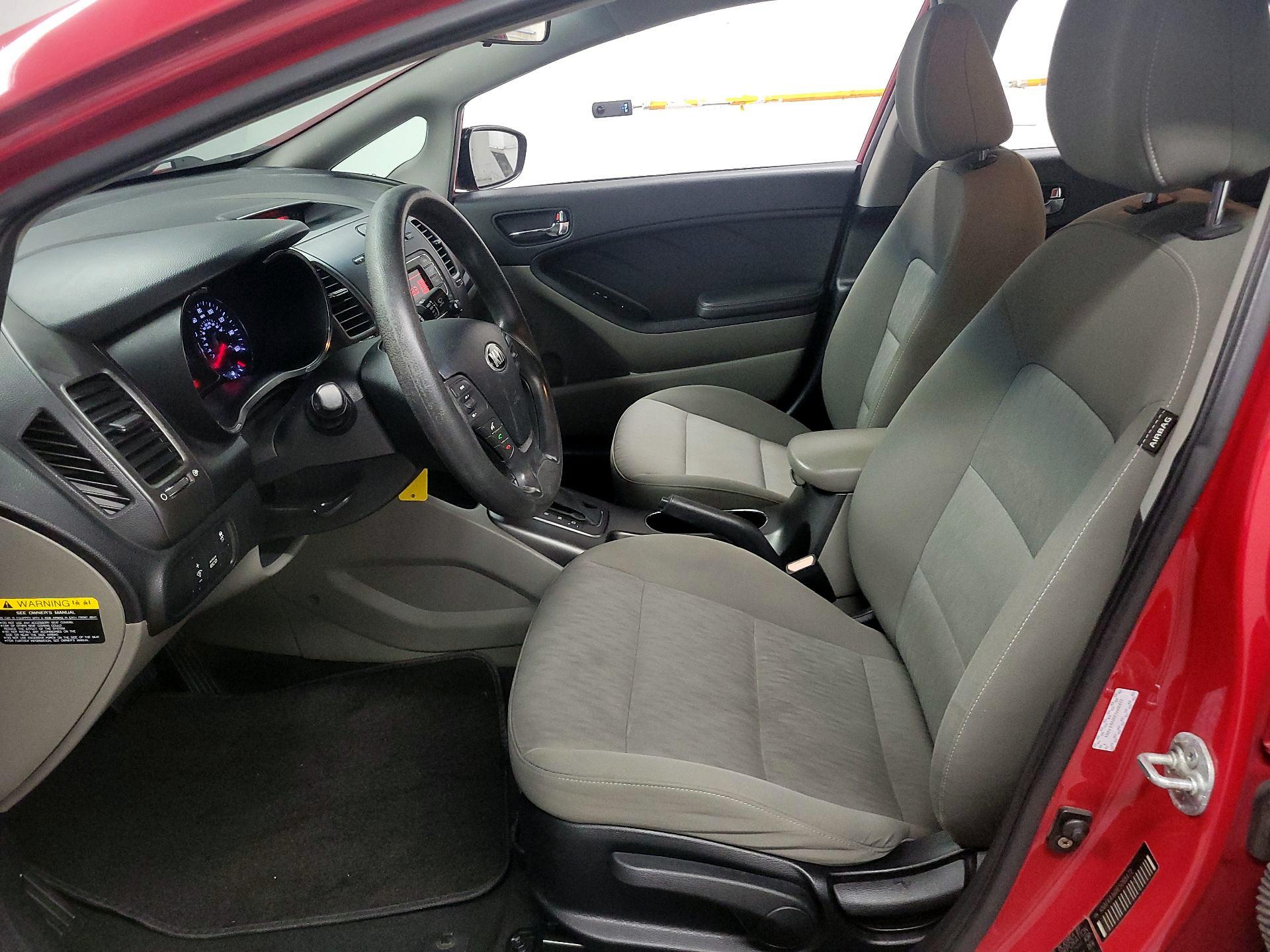 Thumbnail: 2014 Kia Forte - 11