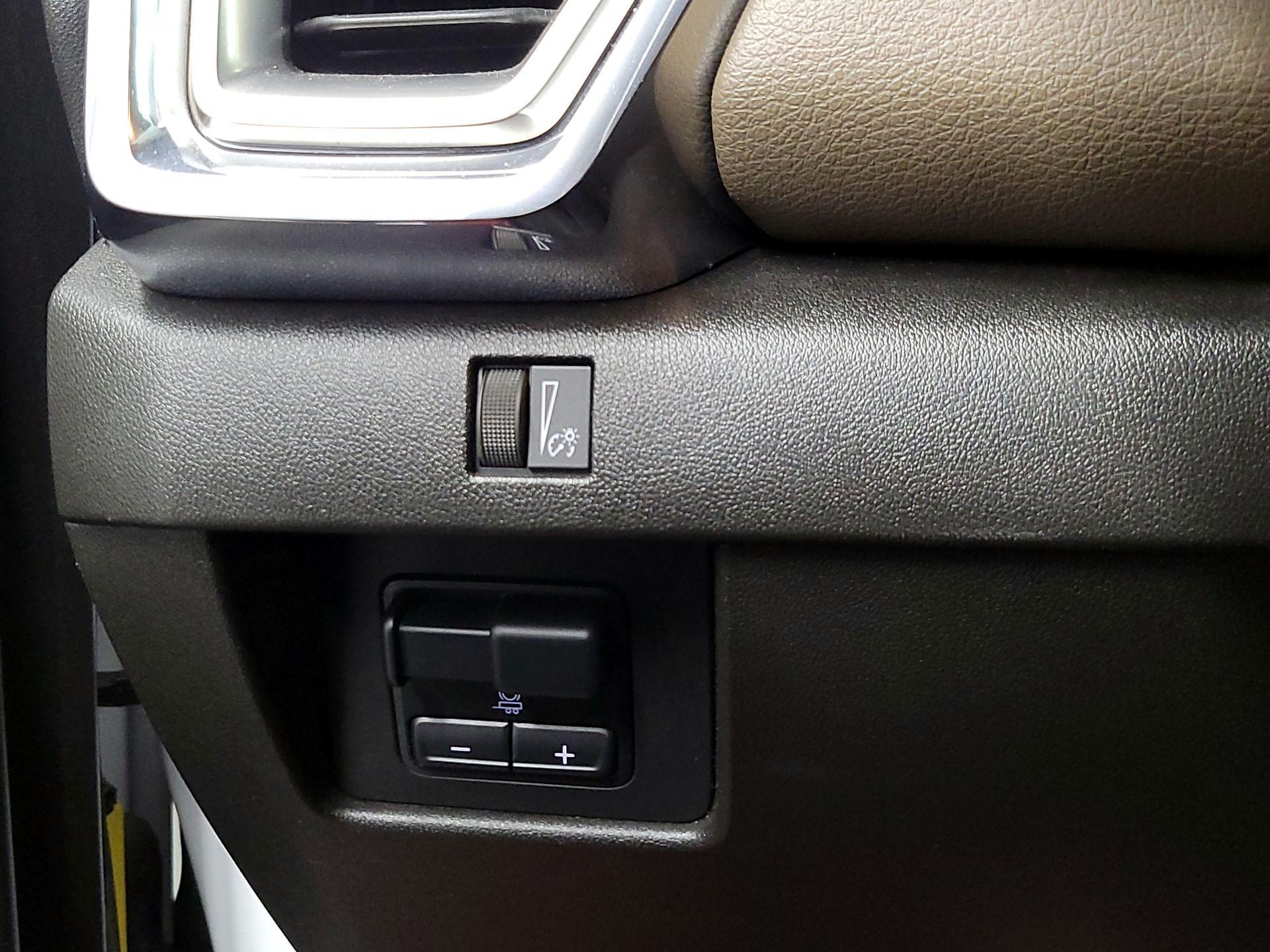 Thumbnail: 2023 GMC Canyon - 11