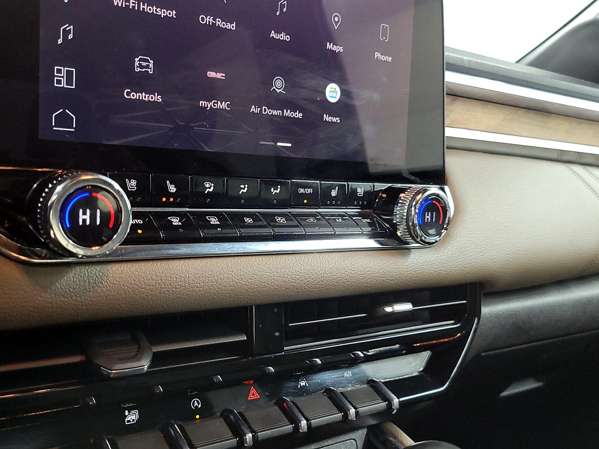 Thumbnail: 2023 GMC Canyon - 14