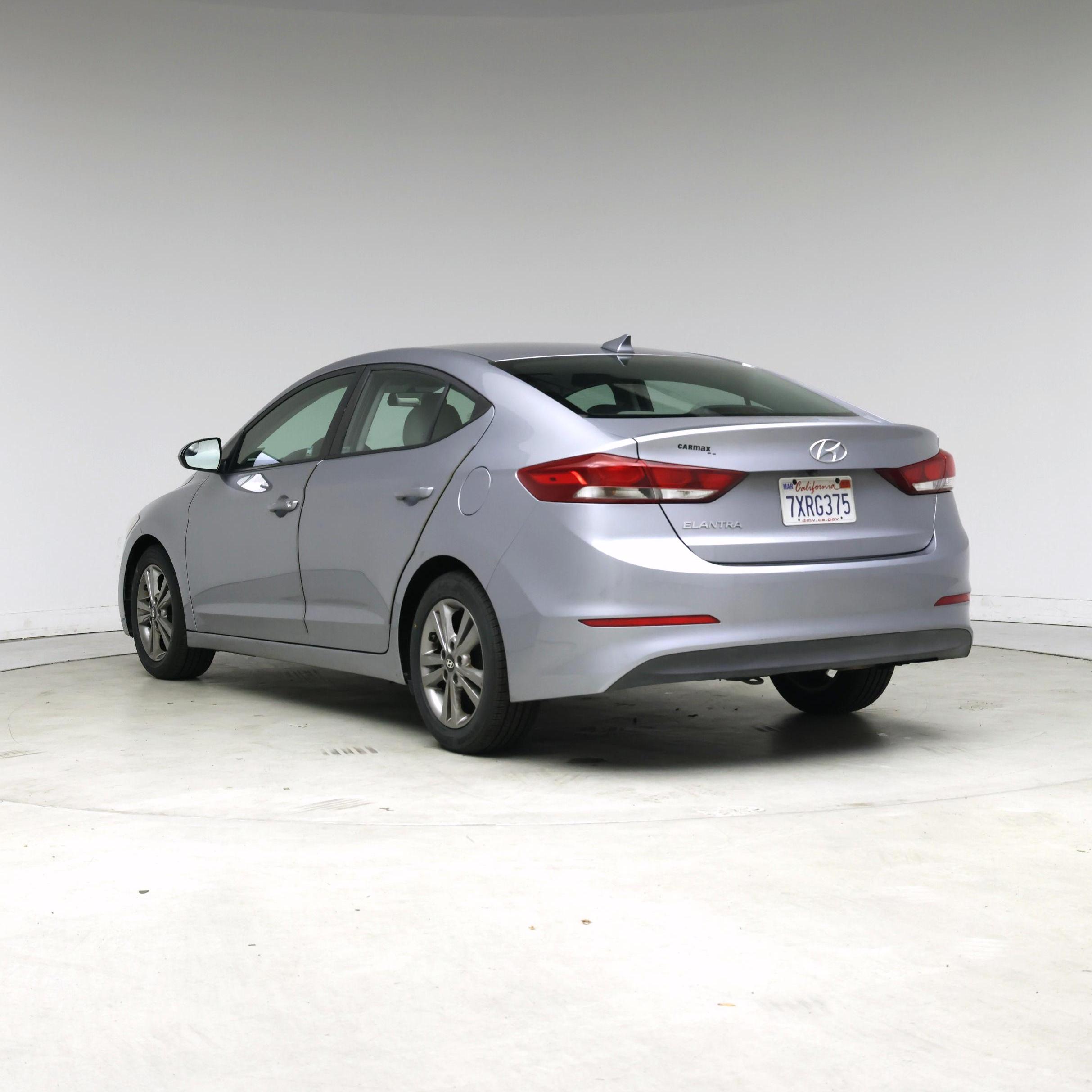 Thumbnail: 2017 Hyundai Elantra - 2