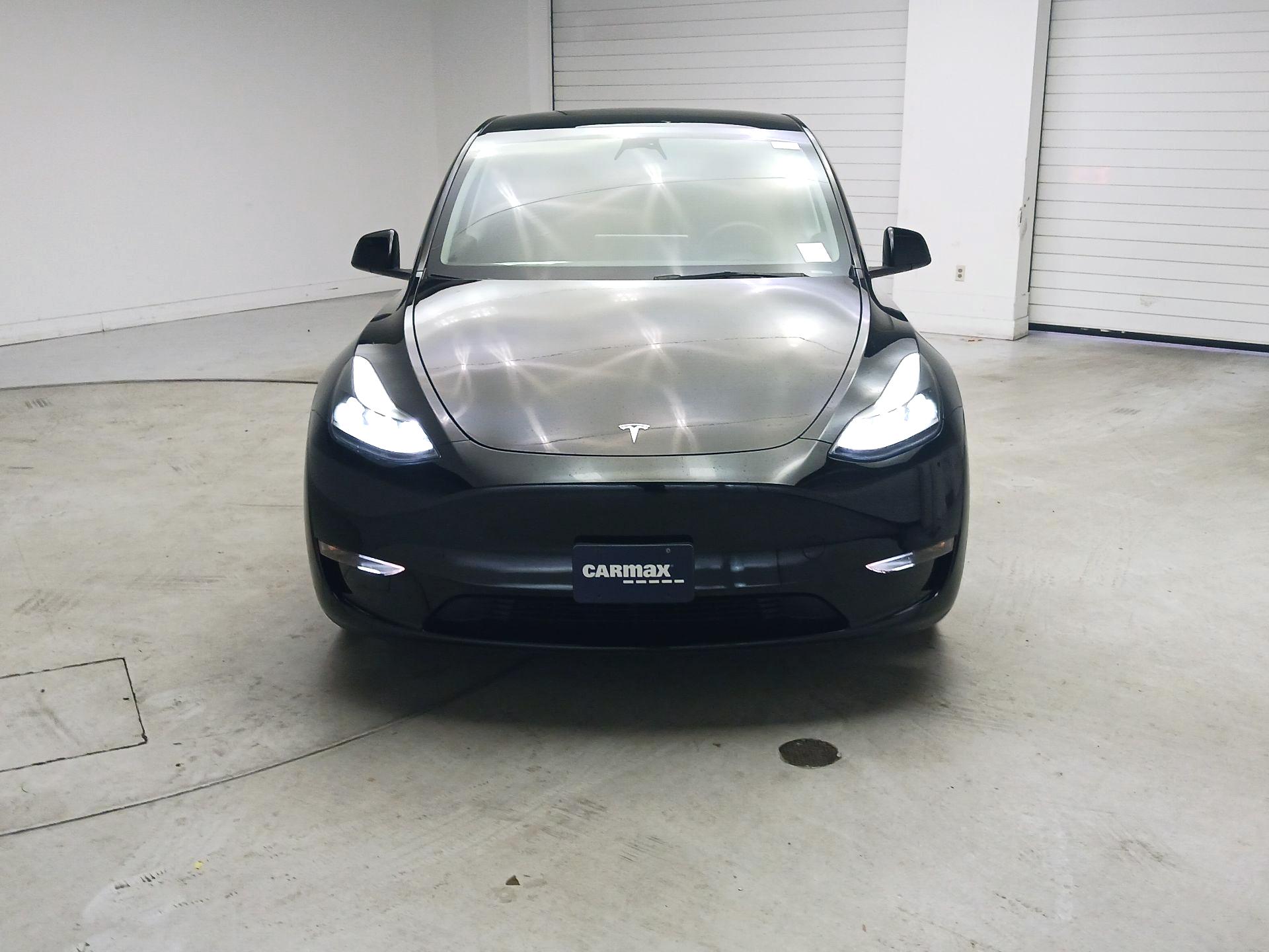 Thumbnail: 2023 Tesla Model Y - 2