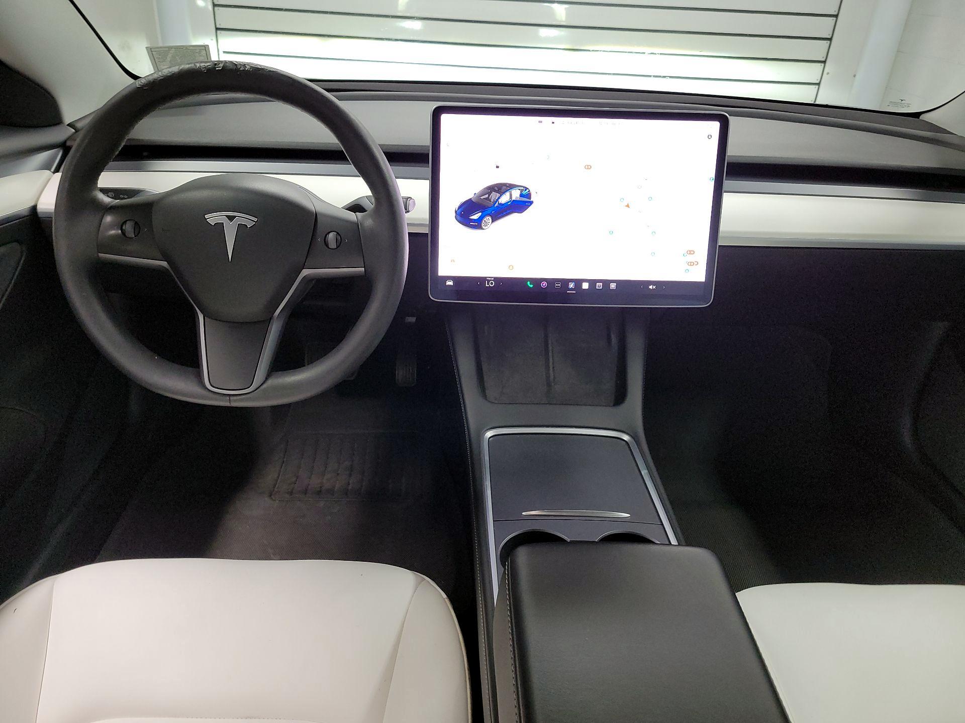 Thumbnail: 2021 Tesla Model 3 - 9