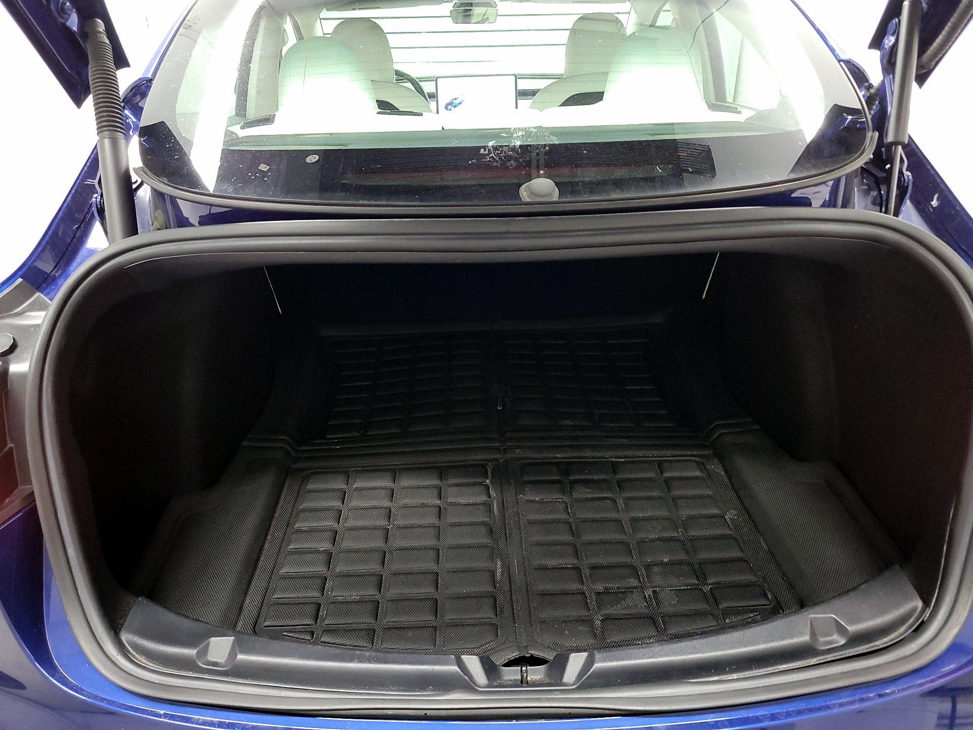 Thumbnail: 2021 Tesla Model 3 - 20