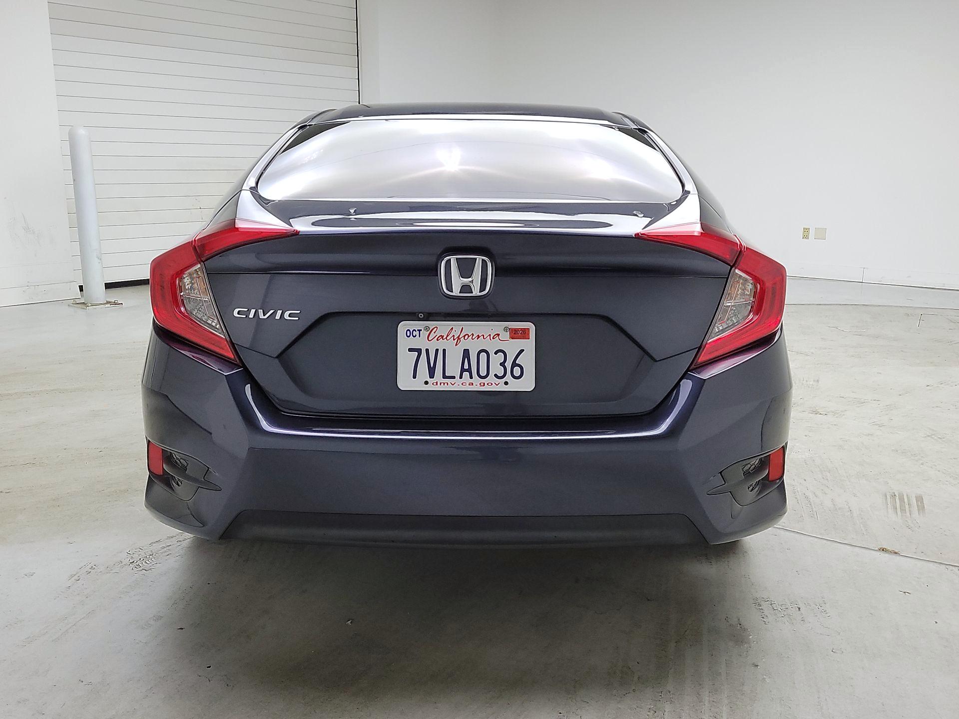 Thumbnail: 2016 Honda Civic - 6