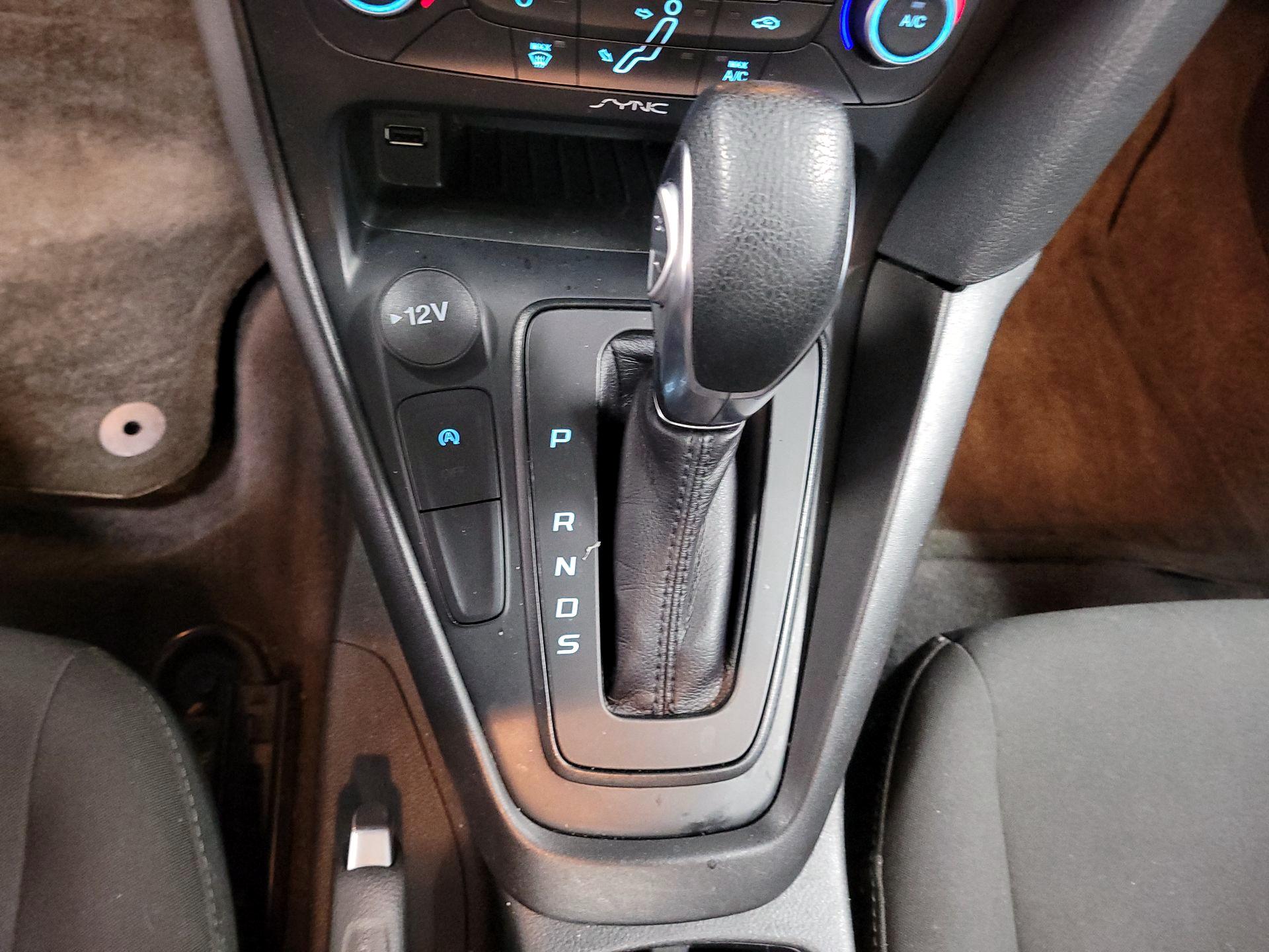 Thumbnail: 2018 Ford Focus - 15