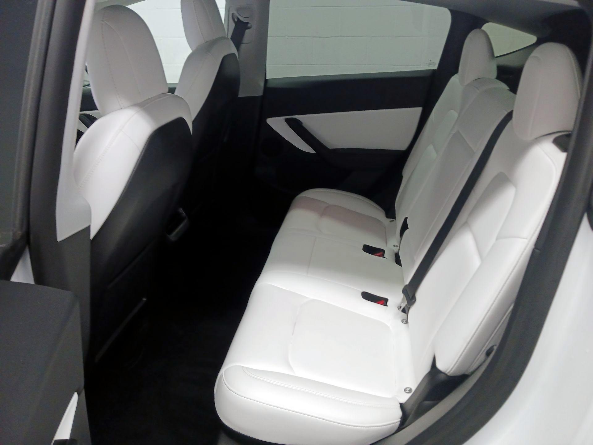 Thumbnail: 2021 Tesla Model Y - 15