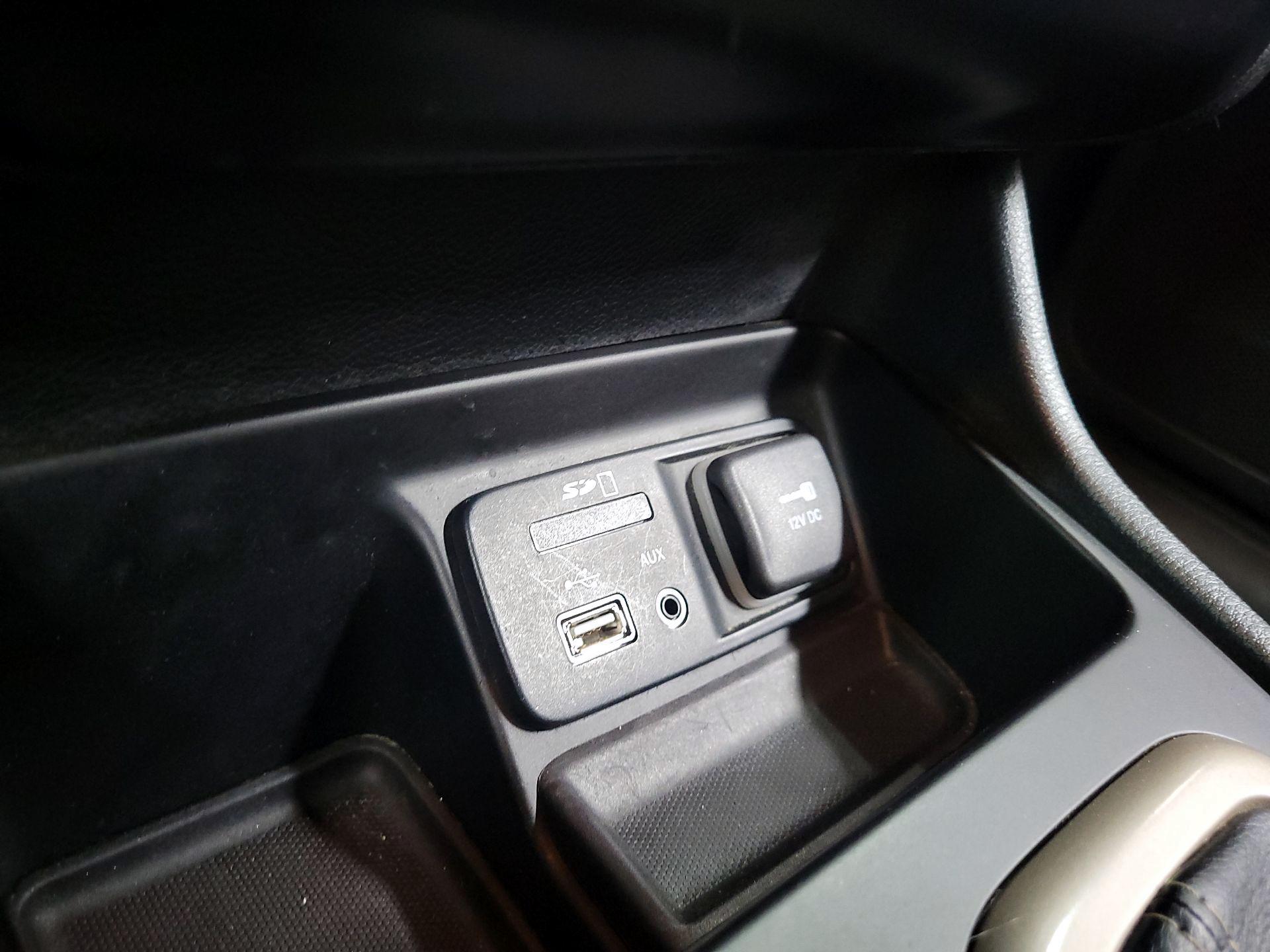 Thumbnail: 2014 Jeep Cherokee - 18