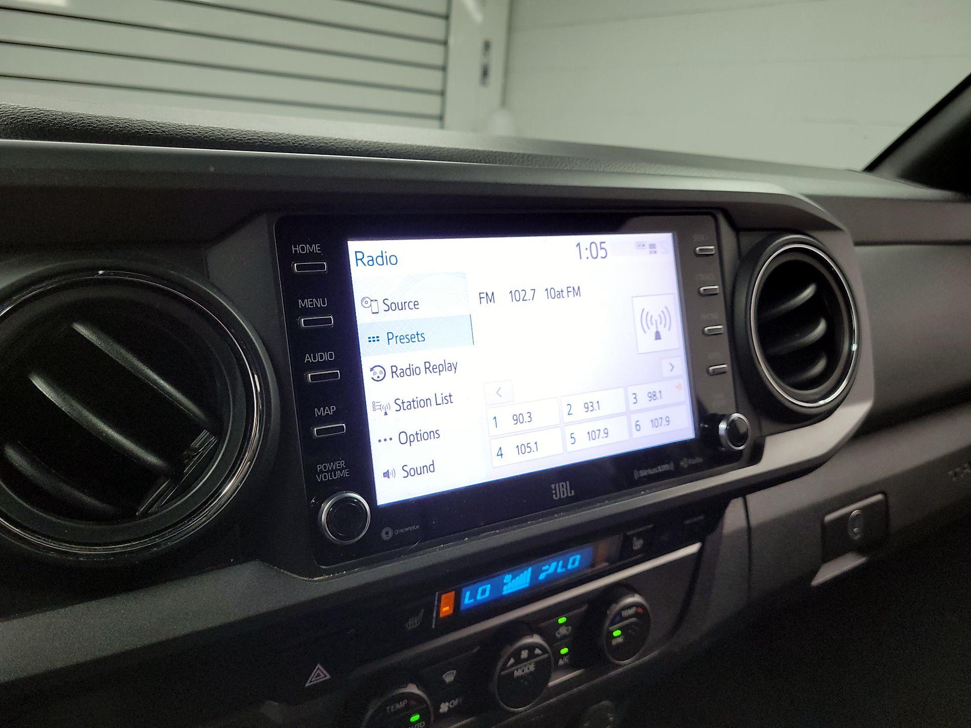 Thumbnail: 2022 Toyota Tacoma - 14