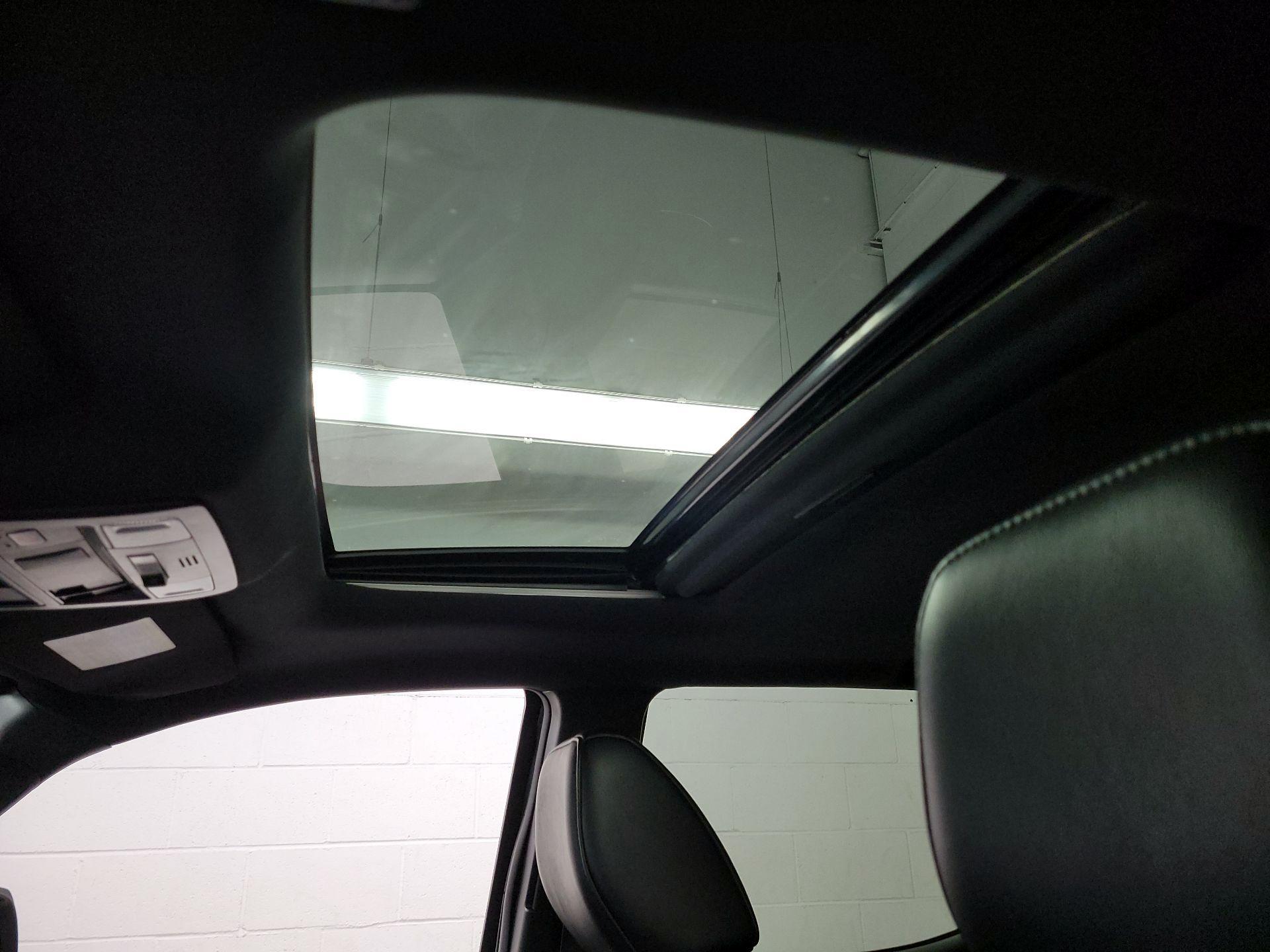 Thumbnail: 2022 Toyota Tacoma - 18