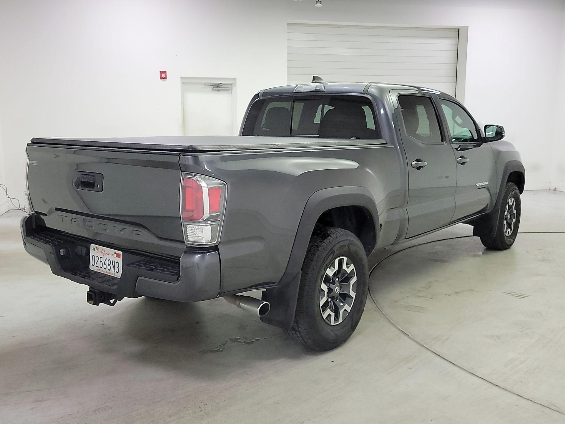 Thumbnail: 2022 Toyota Tacoma - 5