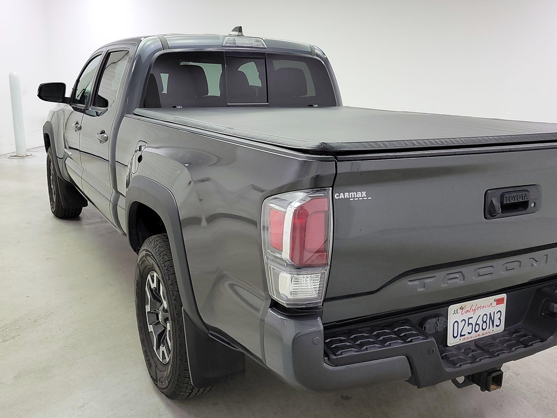 Thumbnail: 2022 Toyota Tacoma - 7