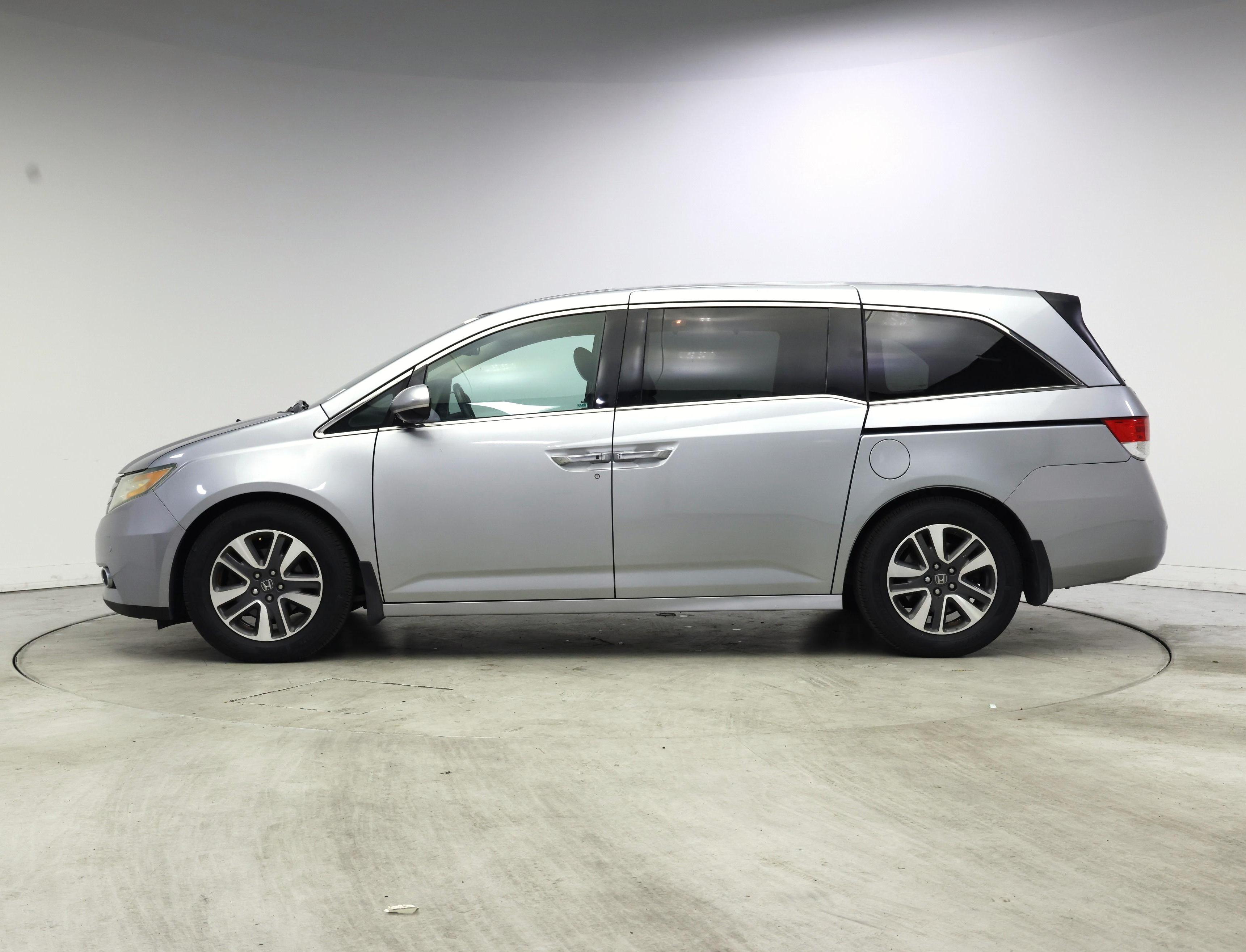 Thumbnail: 2016 Honda Odyssey - 3